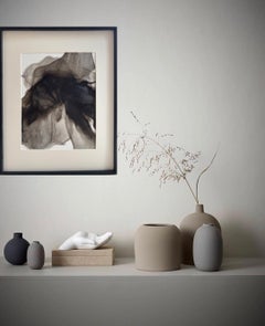 Sans titre II - peinture abstraite, réalisée en noir, couleur grise, 2025