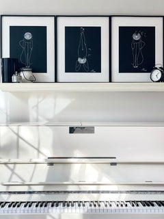 Pensamientos (tríptico) - dibujo lineal figura de mujer con dientes de león blancos