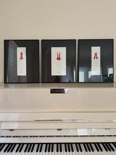 Does not see, does not hear, does not speak -line drawing figure with red gloves