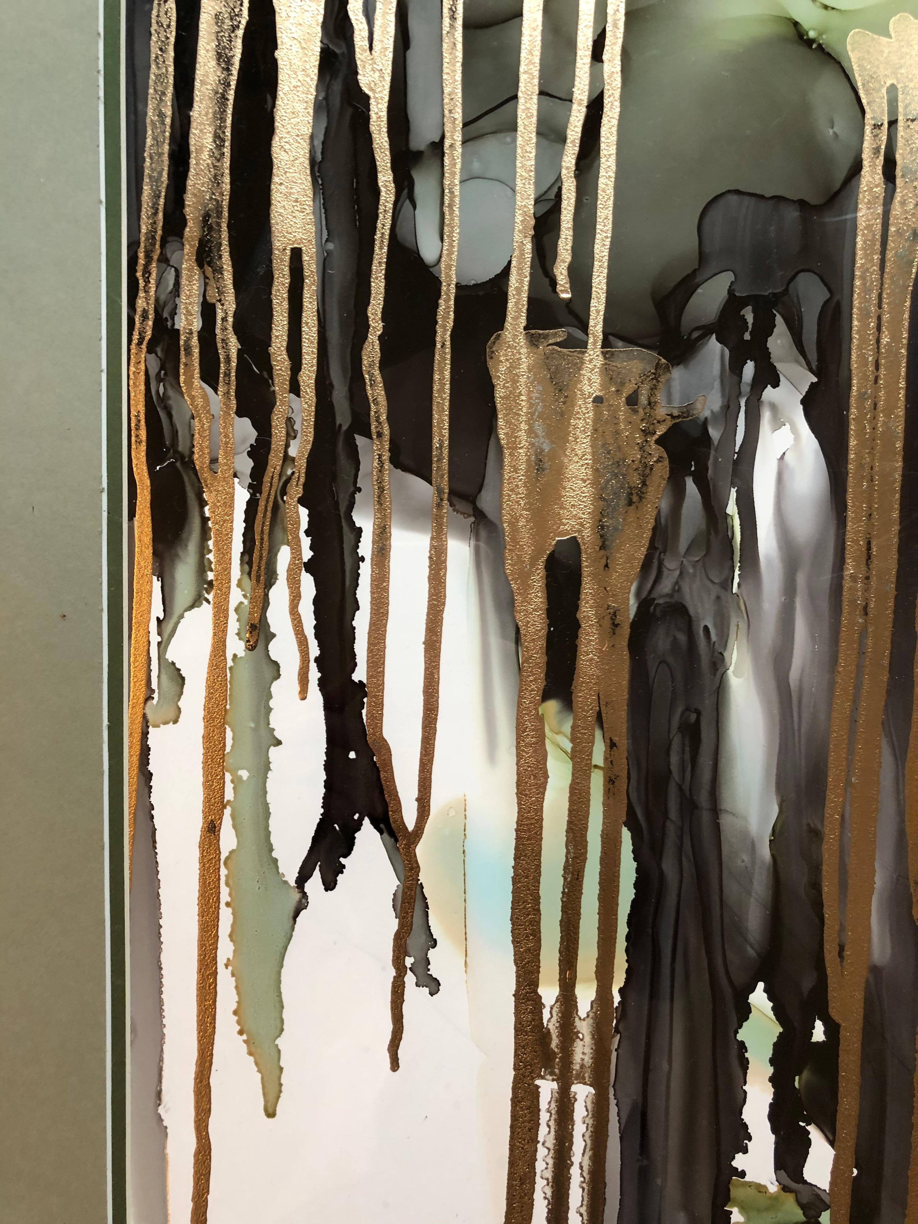 Weeping willow-abstrakte Malerei, gefertigt in Grün, Gold, Rücken, Grau, Olivfarbe (Abstrakter Expressionismus), Art, von Mila Akopova