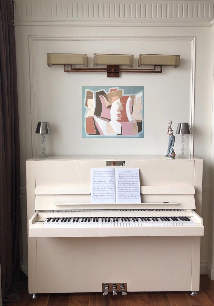 Segreti di storia - arte d'astrazione, realizzata in rosa pallido, beige, grigio, marrone - Painting di Galin R