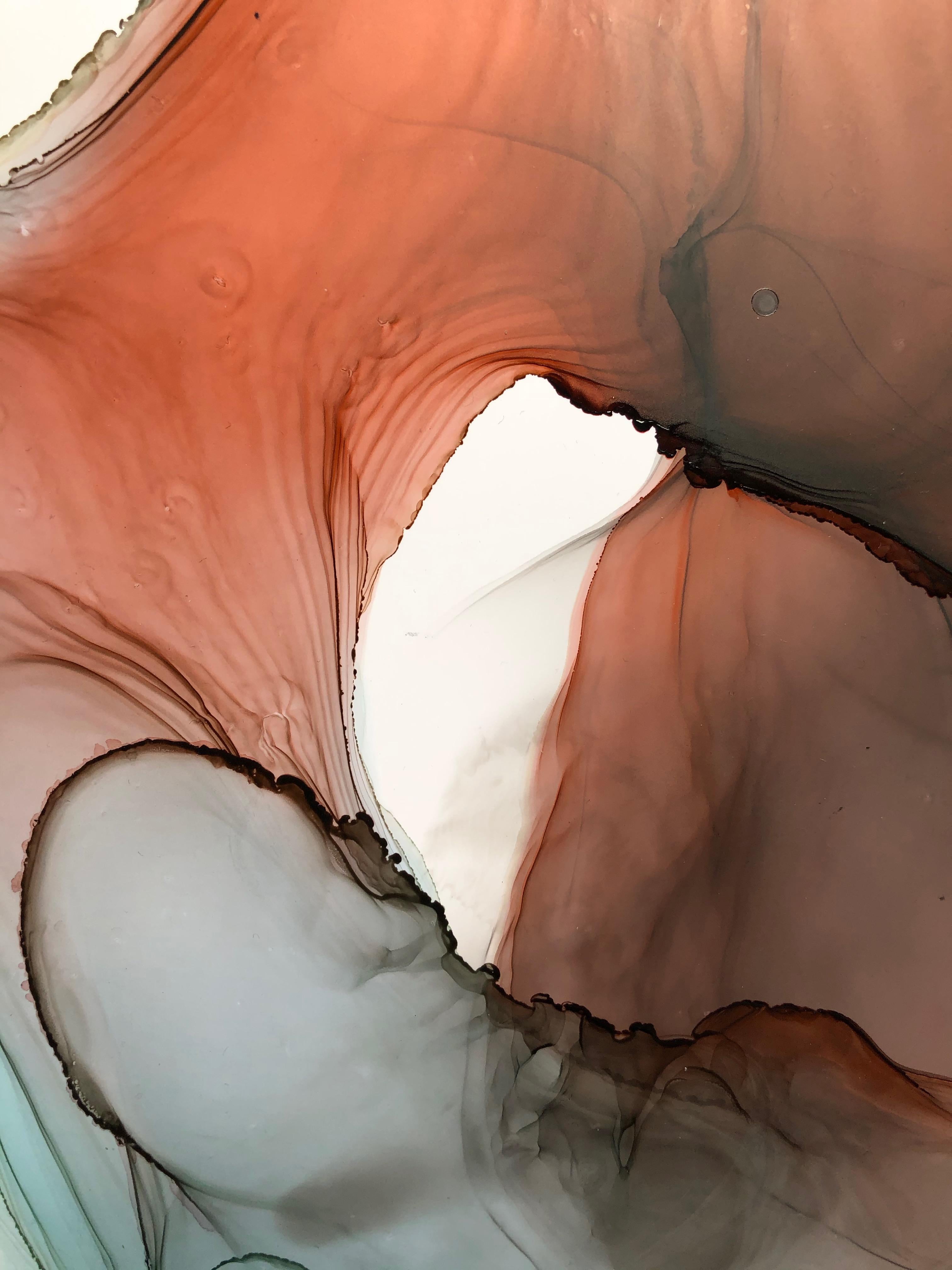 Senza titolo - astrazione artistica, realizzata in arancione, rosso salmone, turchese, oceano ghiacciato - Abstract Drawing Grigio di Mila Akopova