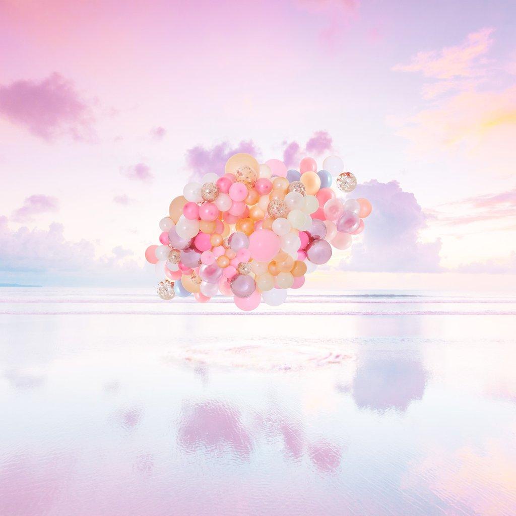 Color Photograph Erin Summer - Rising du coucher du soleil