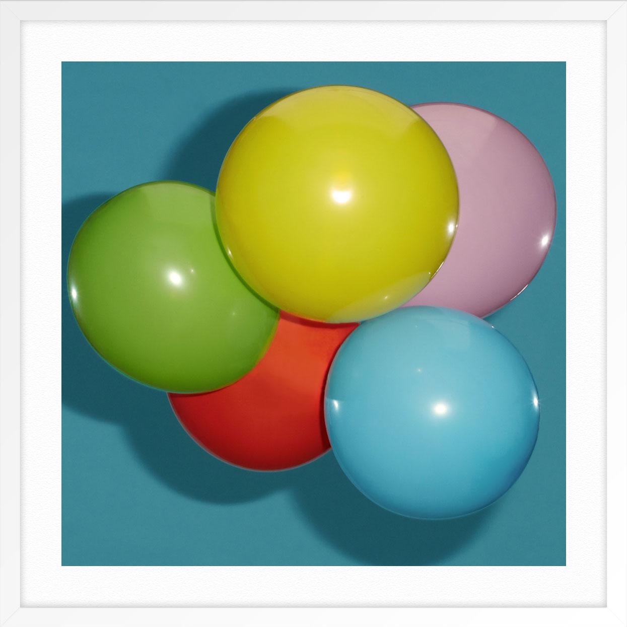 Chroma 2 (Blau), Color Photograph, von Adrian Samson