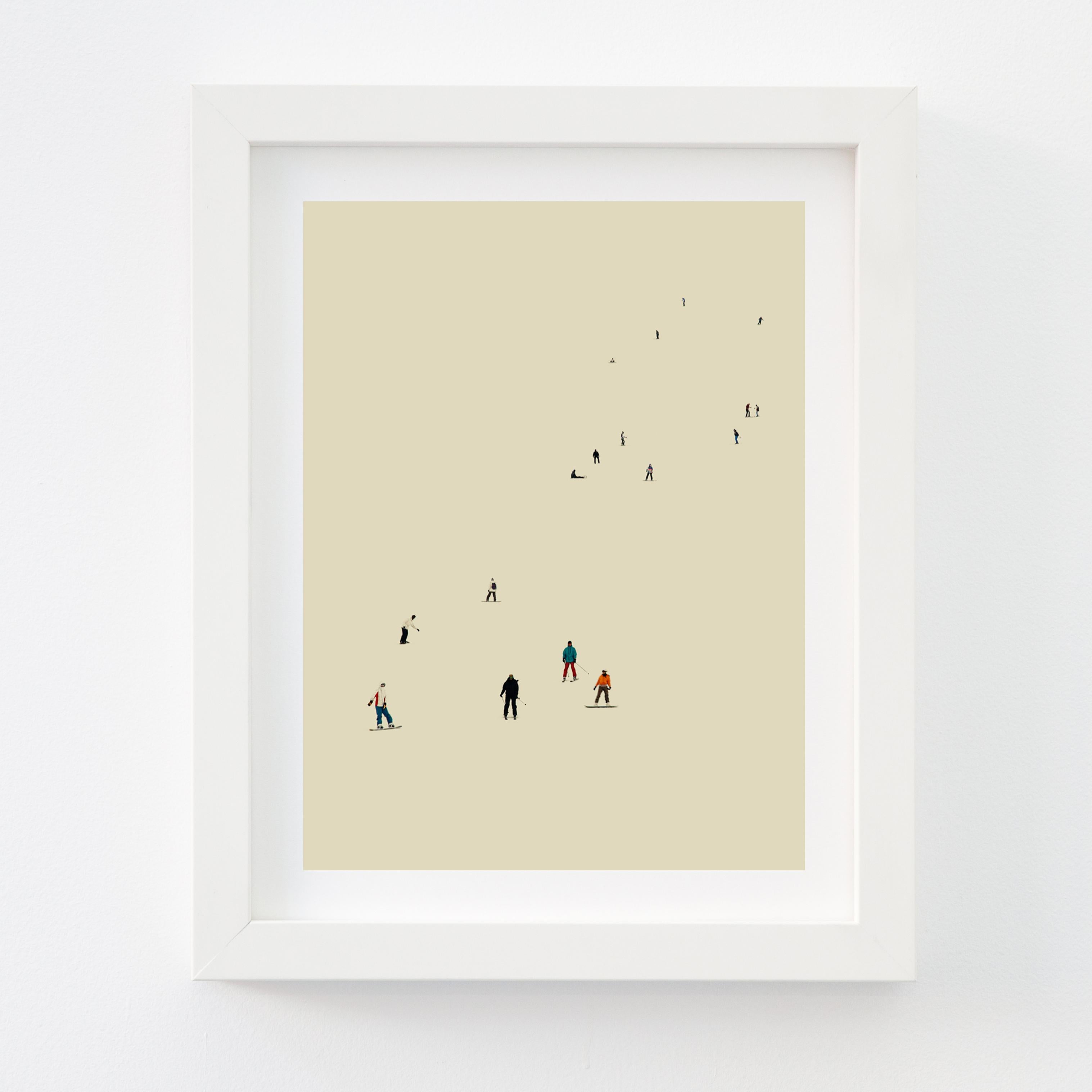 Neve profonda - Color Photograph Beige di Andrew Zhao