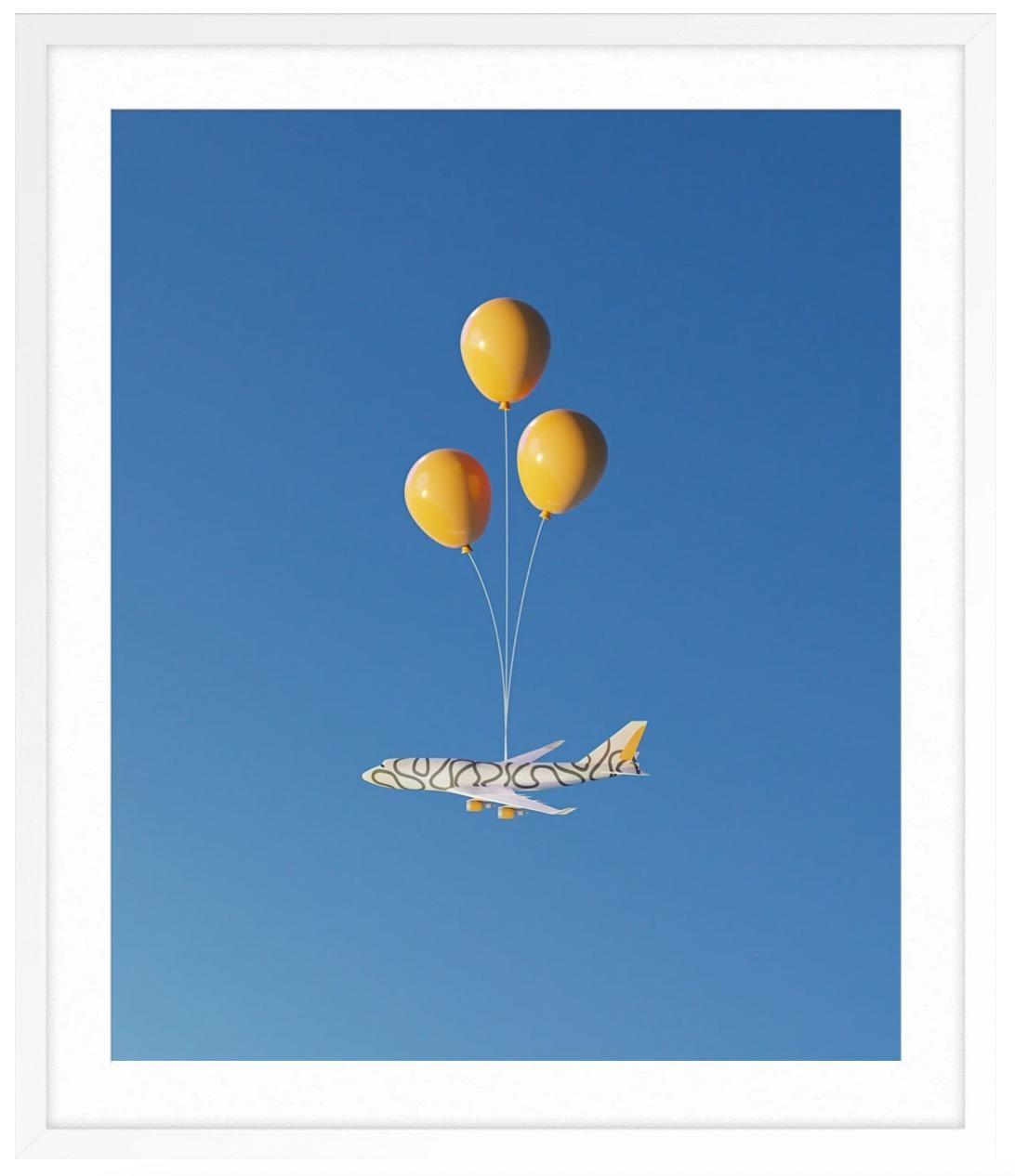 Balloon Flight 4 - Bleu Color Photograph par Saint Vines