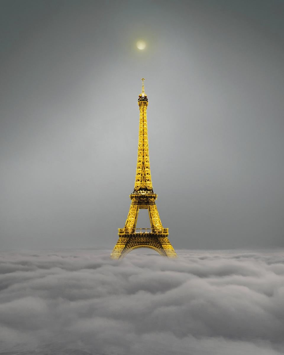 Minjin-Mijoo Landscape Photograph - Eiffel Tower