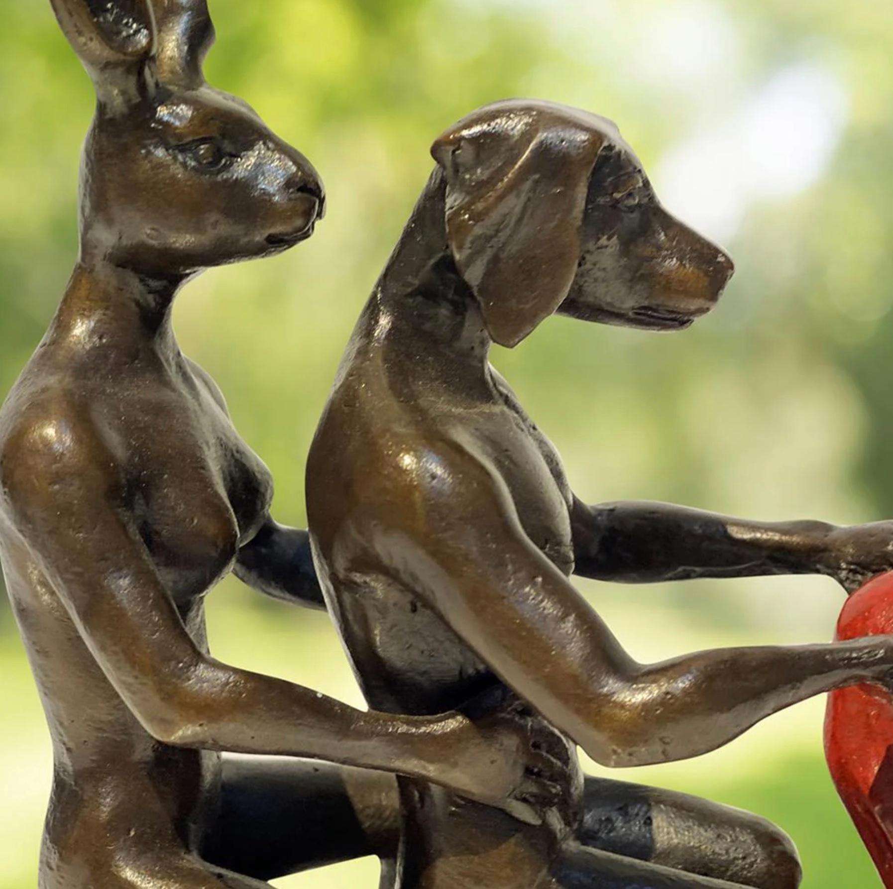 Authentische Bronze, sie waren die authentische Vespa... Skulptur von Gillie und Marc im Angebot 5