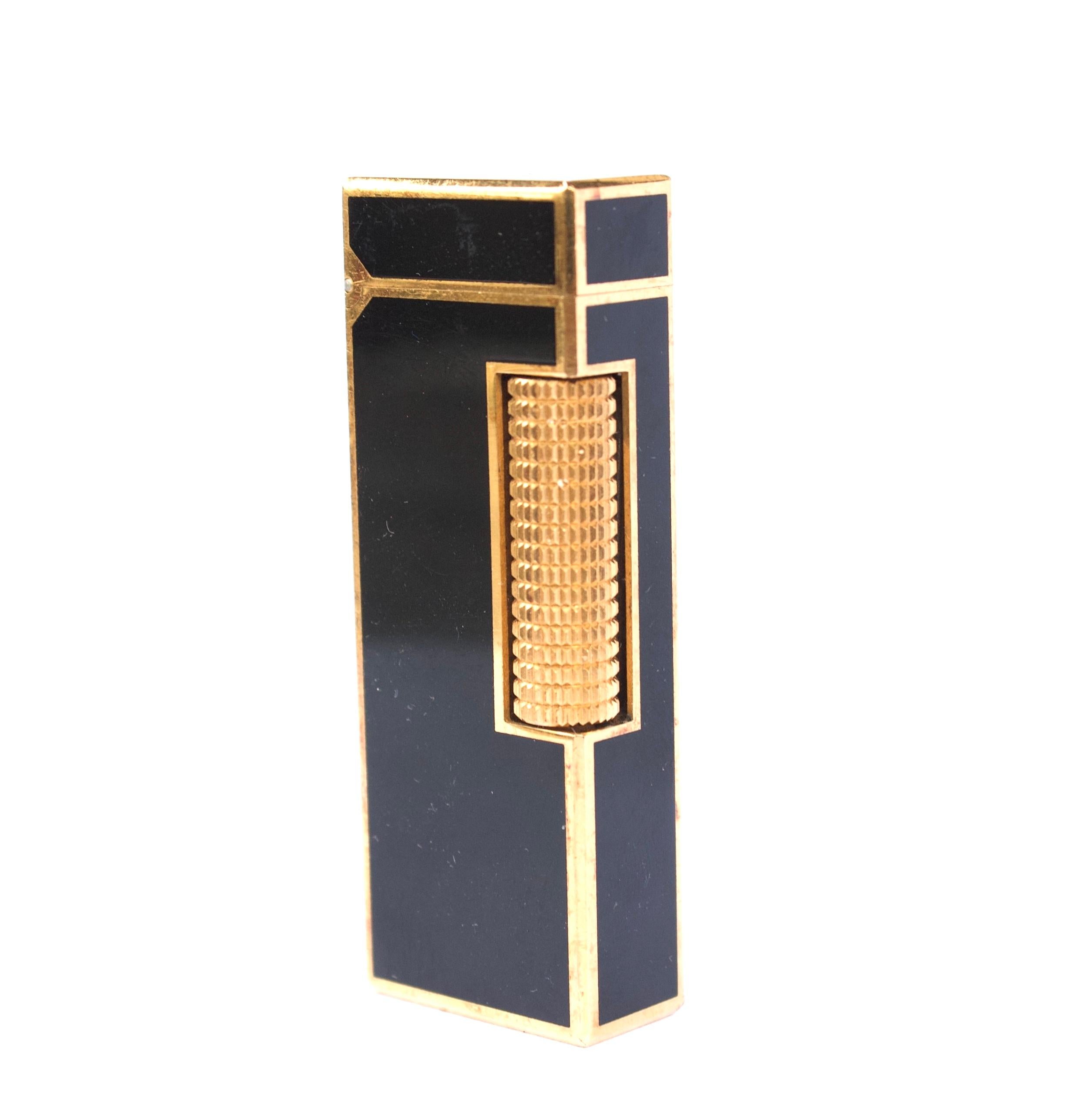 Dunhill 18k Gold Plated Lighter - Art by Unknown
