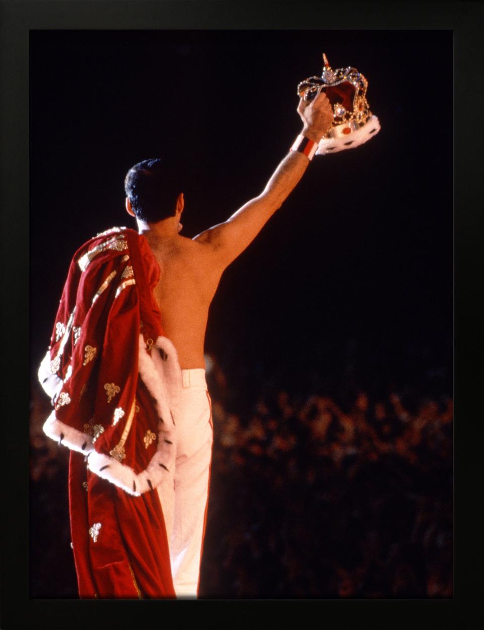 Freddie Mercury, Queen in Concert, Magic Tour, Népstadion, Budapest, 1986 - Black Color Photograph by Richard Young