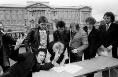 Sex Pistols, Buckingham Palace, London, 1977, Photography