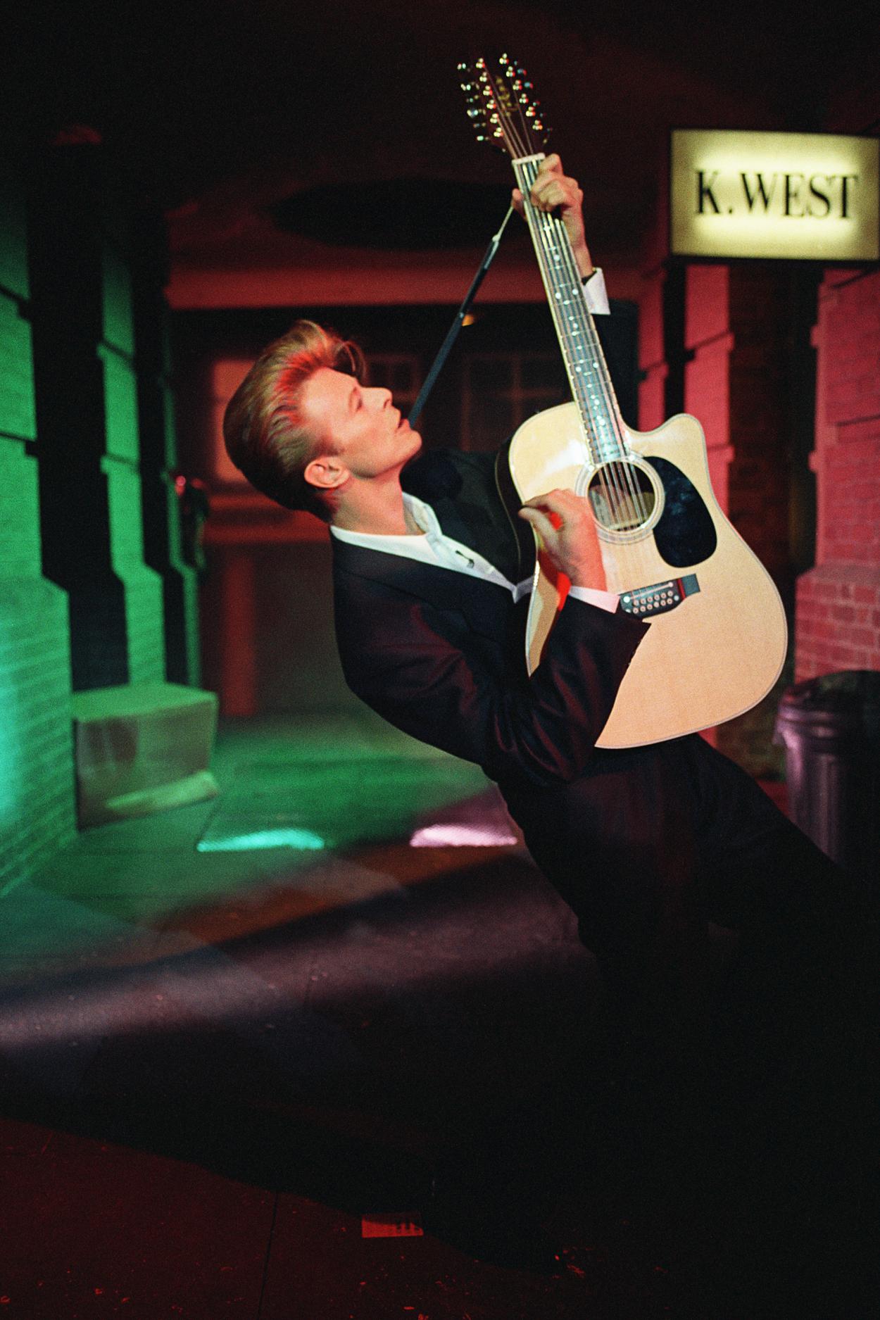 Richard Young Portrait Photograph - David Bowie, Rainbow Theatre, London, 1989, Photography