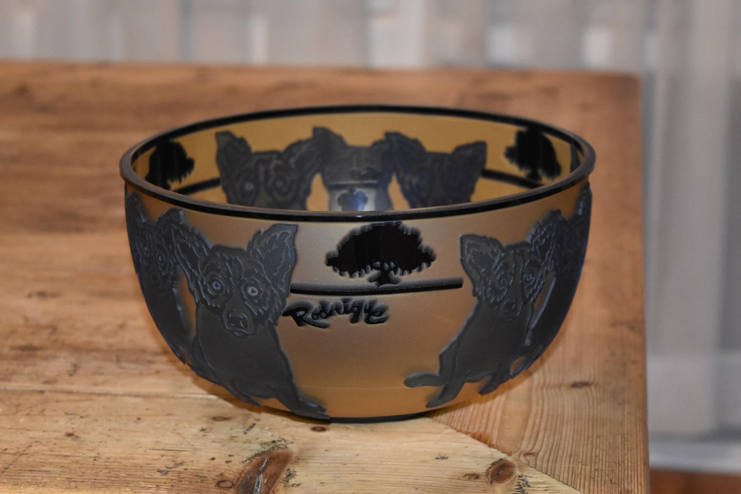 Blue Dog Cameo Glass Decorative Bowl Rare Limited Edition "903056" - Art by George Rodrigue