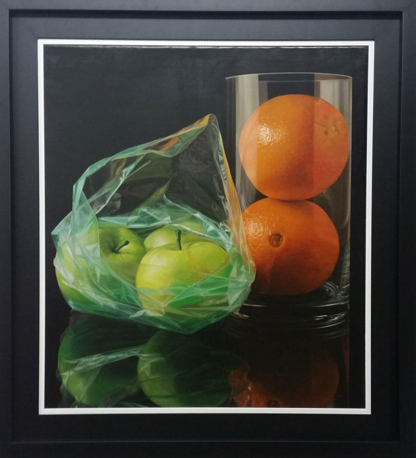 Green Apples and Oranges - Vizcaíno Oil painting on canvas hyperrealism - Realist Painting by Unknown