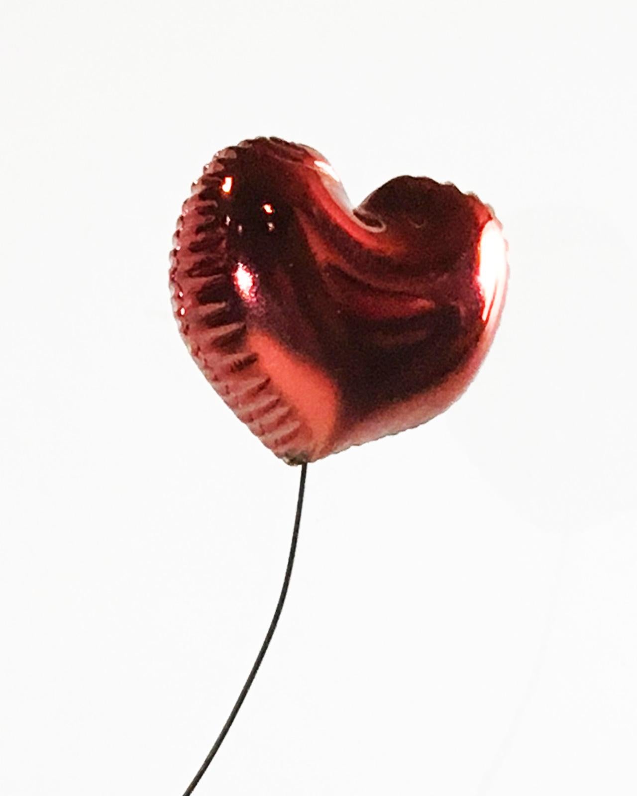 Girl with red balloon - Miguel Guía Street Art Cast bronze Sculpture 17