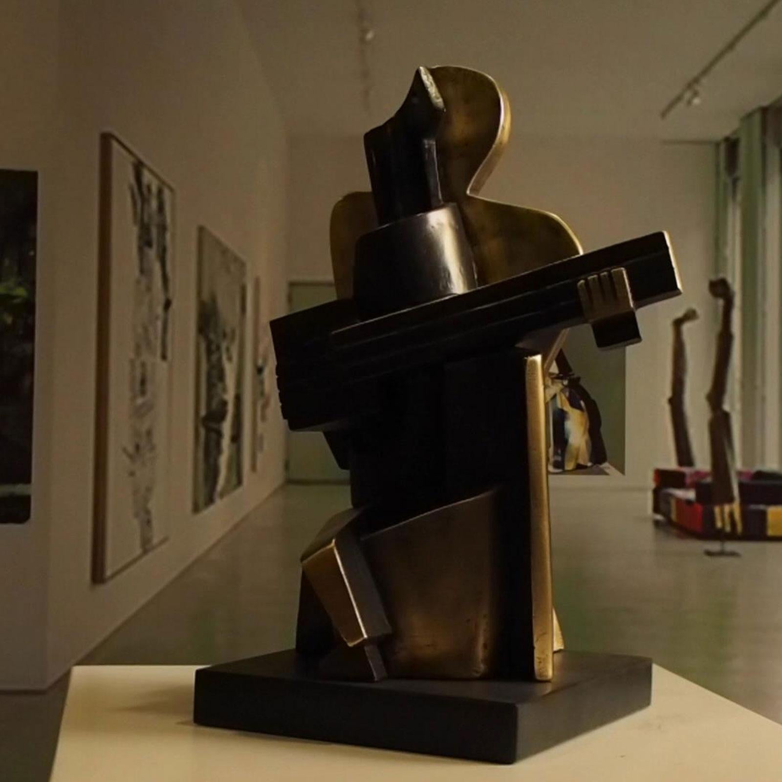Big Guitarist Arlequin - Miguel Guía Cubist Bronze layer Sculpture 9