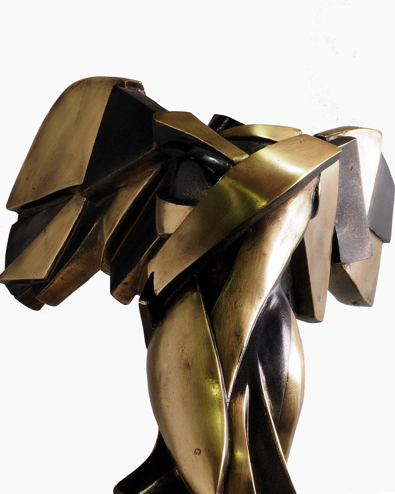 Harmony of Samothrace Big - Miguel Guía Cubist Bronze layer Sculpture 5