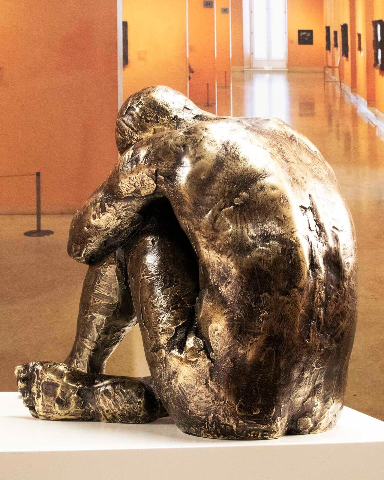Big Act of Naked Man Bronze - Martín Duque Impressionist Bronze layer Sculpture For Sale 5