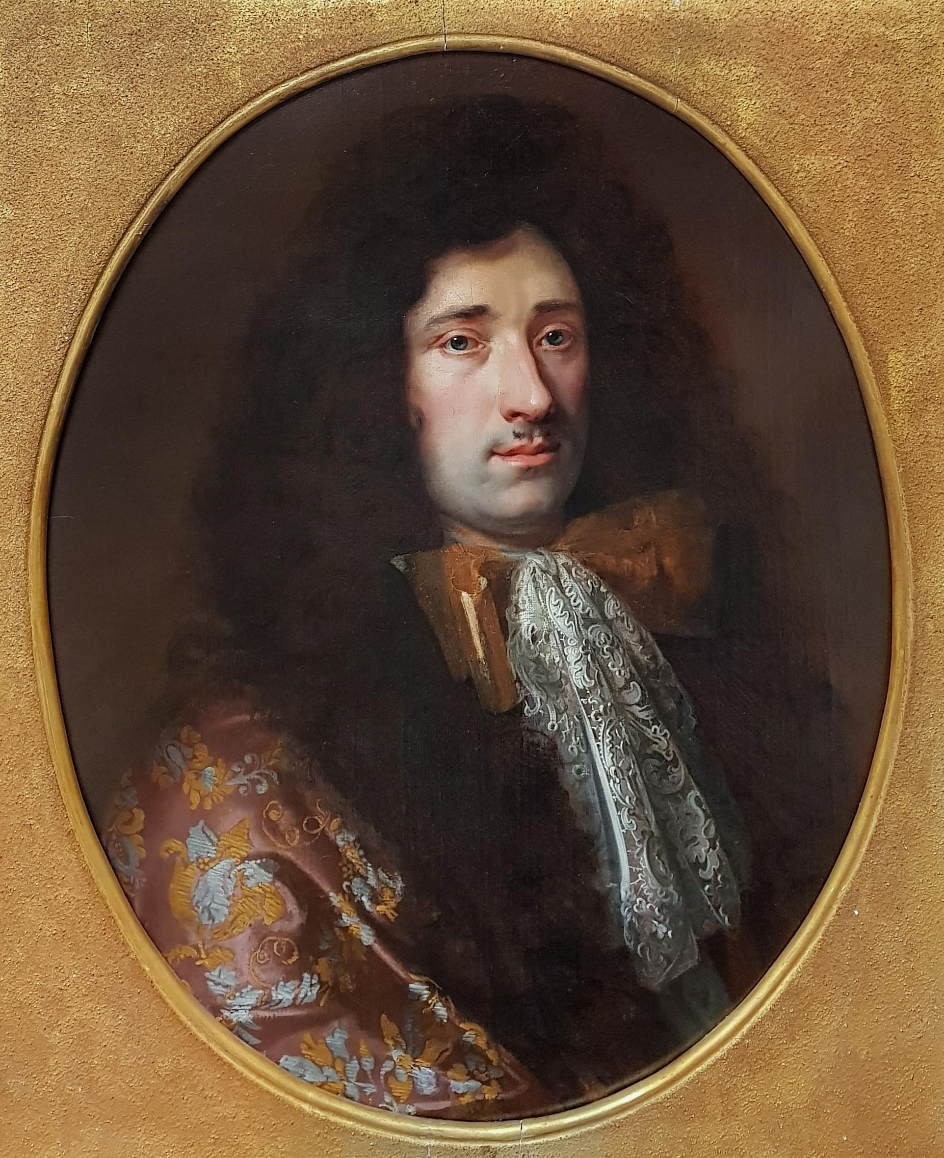 17th Century French Portrait of a Gentleman; Fine Frame - Painting by (circle of) Nicolas de Largillierre