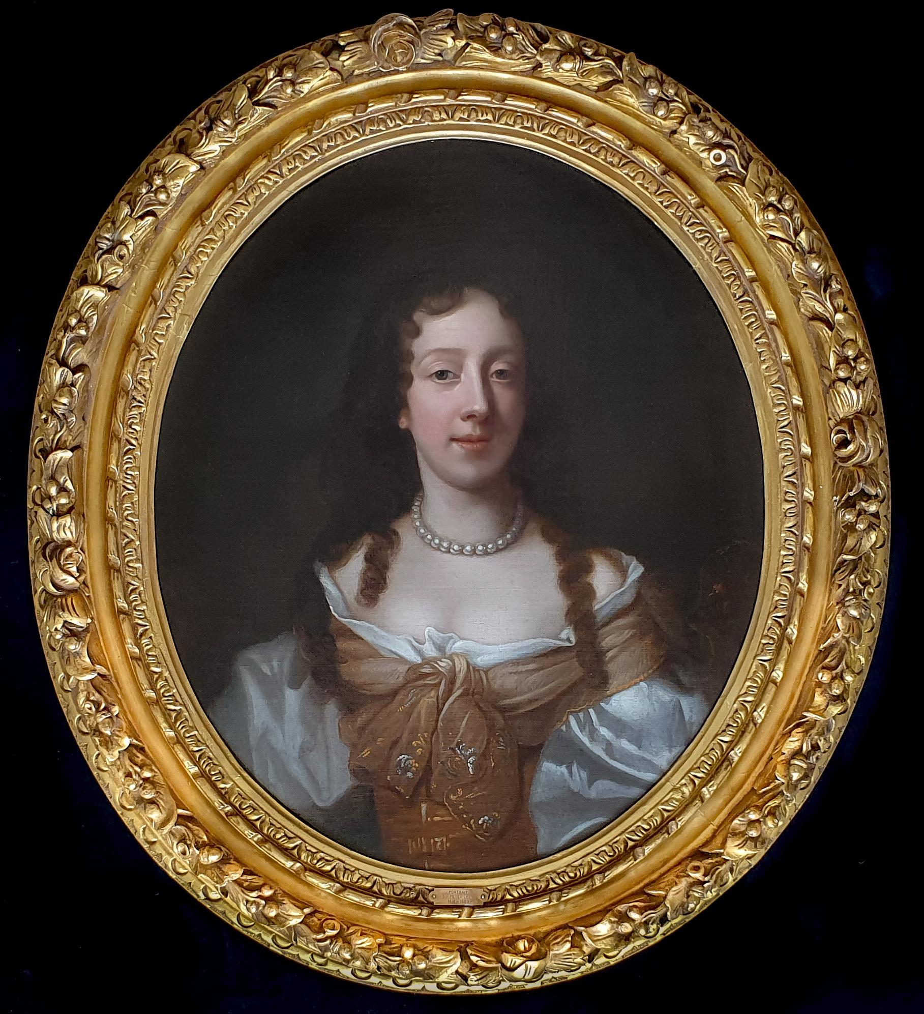(Follower of) Sir Peter Lely Portrait Painting - PORTRAIT of a Lady, late 17th Century, Fine Carved Frame