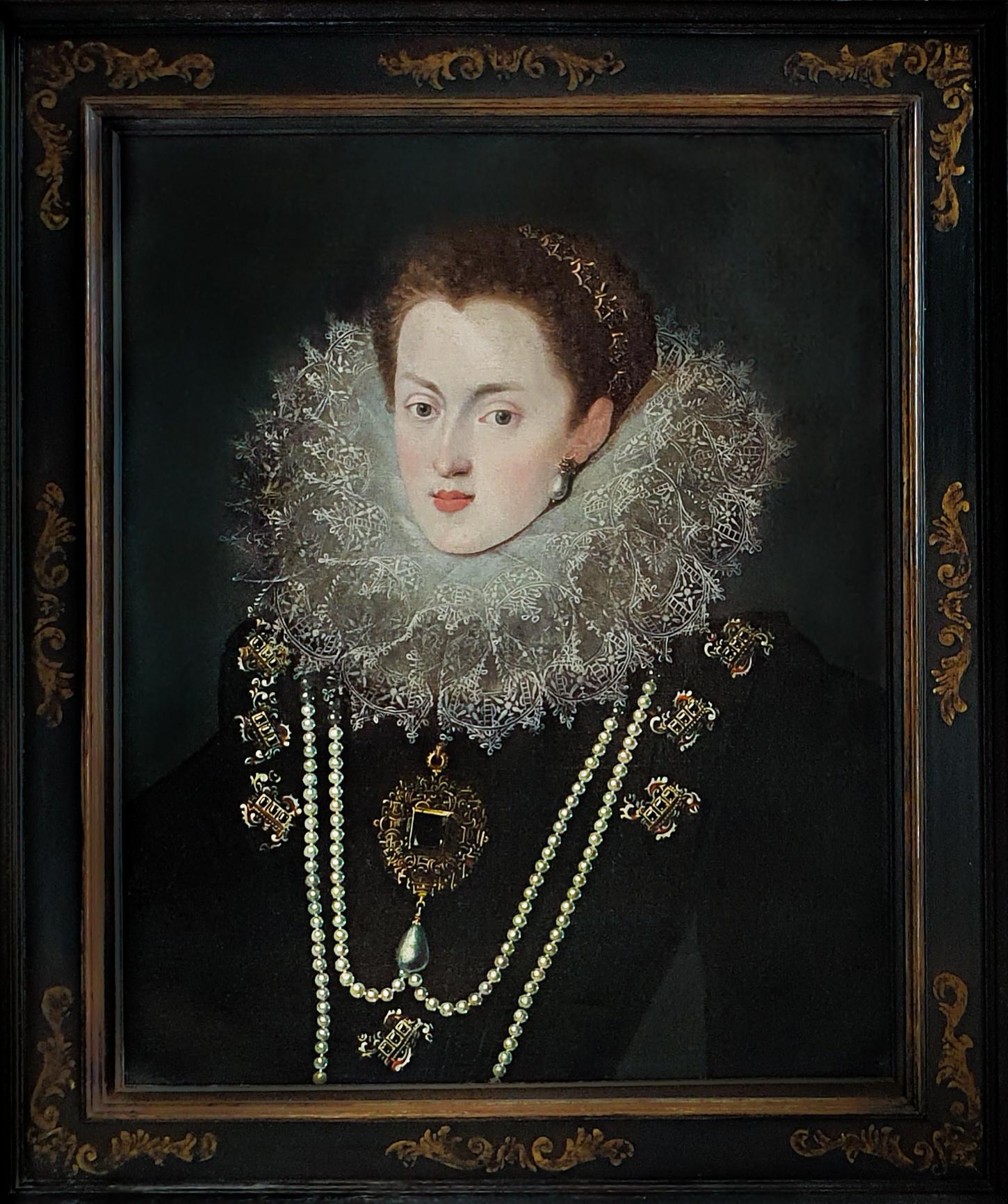 (Workshop of) Juan Pantoja de la Cruz  Portrait Painting - Portrait of Margaret of Austria, Queen of Spain & Portugal c.1607, Oil painting