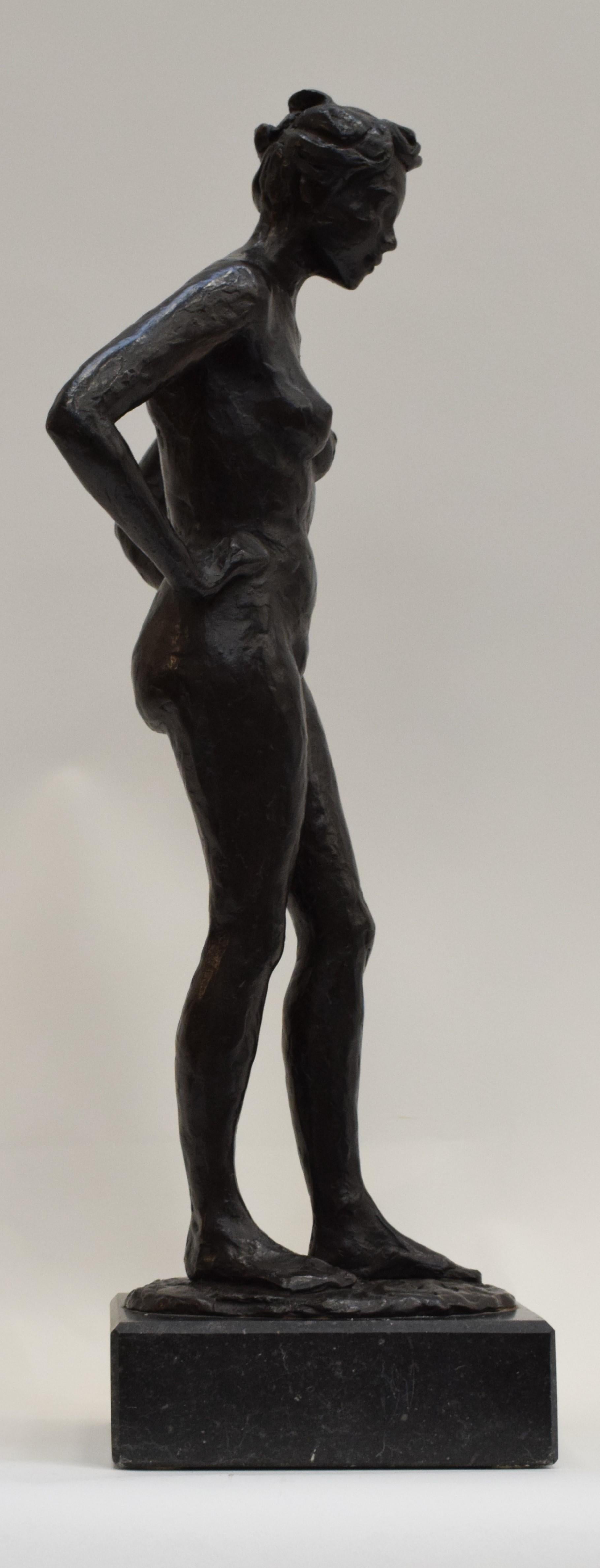 hei hei statue