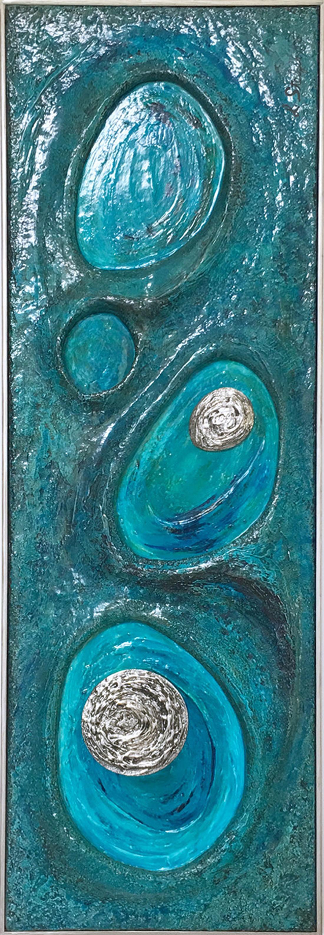 Mesmerizing psychedelic art composition by Californian artist Lorraine Stelzer, dated 1969. Dimensional wall sculpture panel in acrylic or resin. Beautiful bright turquoise color range with silver accents. Elongated shape, the panel can be hanged in