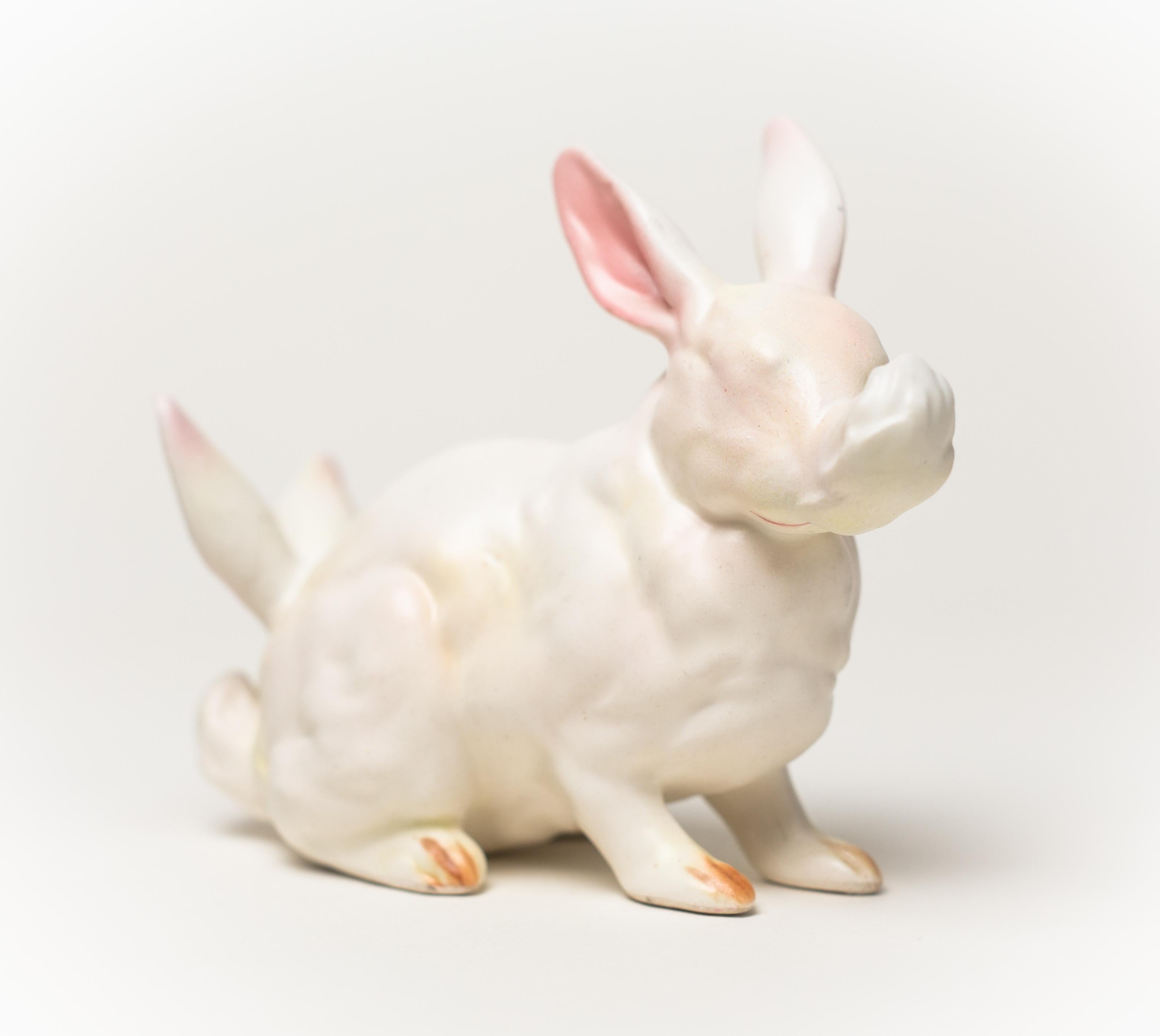 Debra Broz Figurative Sculpture - White Rabbit, No. 8