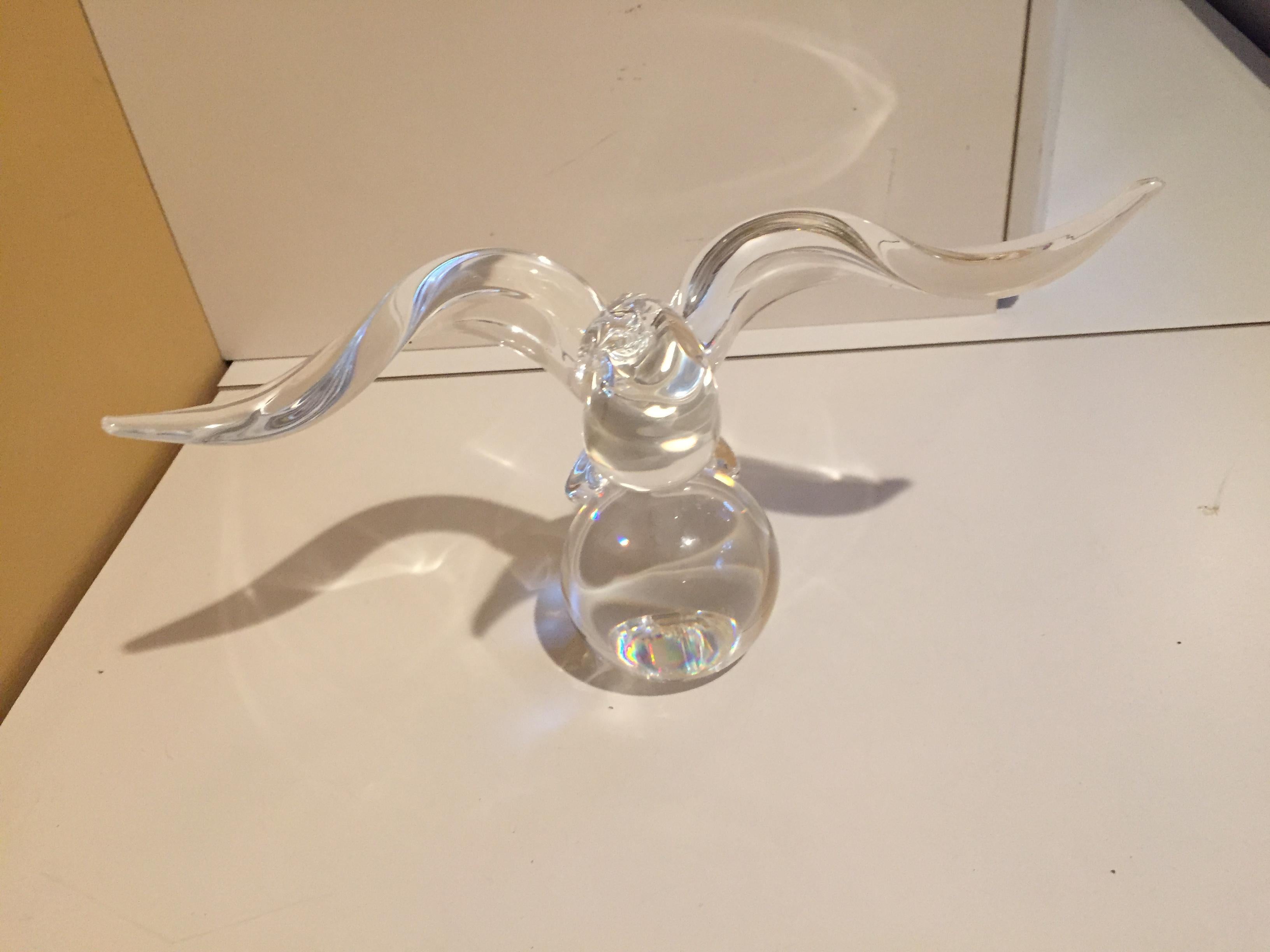 Vintage Steuben Crystal LLoyd Atkins' Water Bird Figure - Sculpture by Lloyd Atkins 