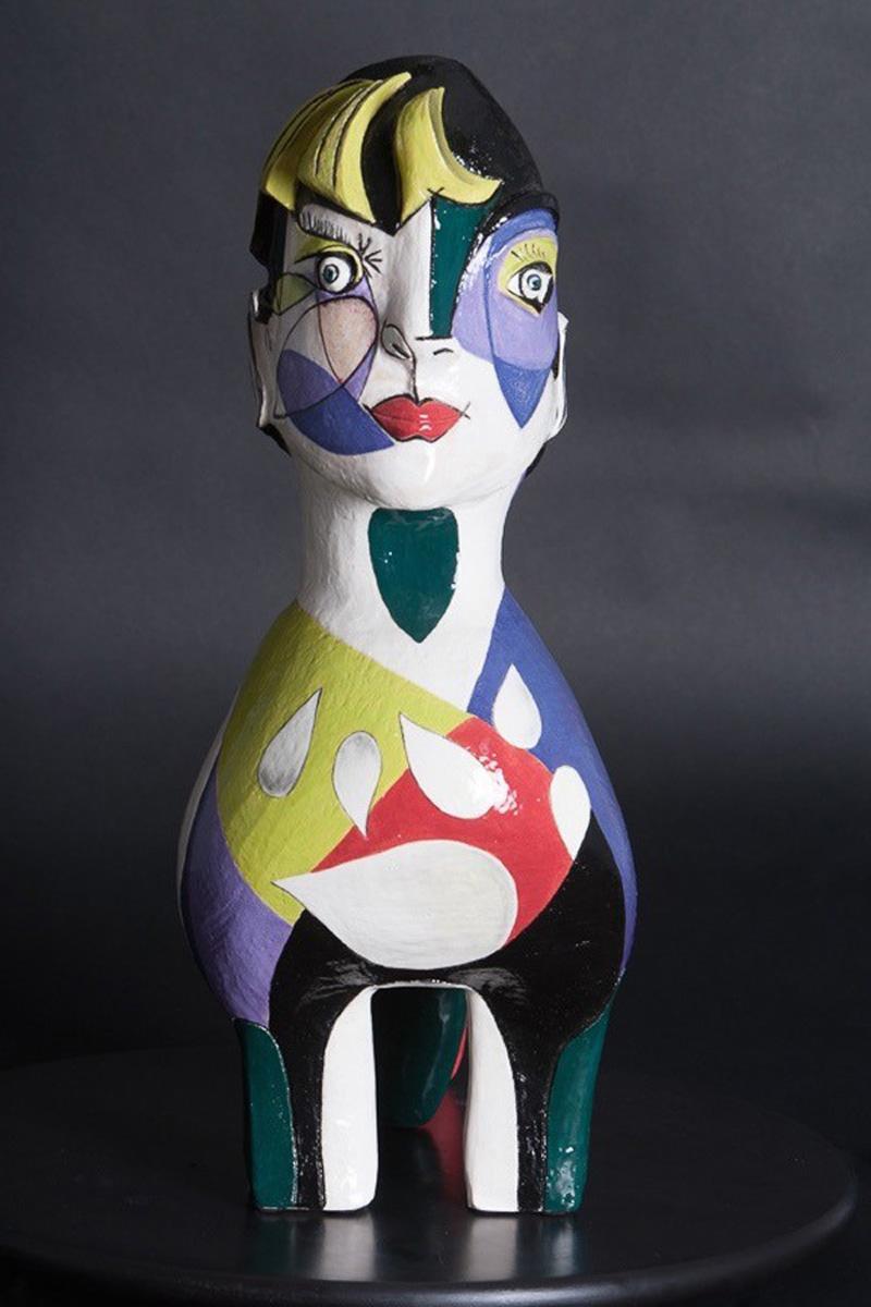 The Experimenter (Cubism ceramic sculpture based on Enneagram personalities) - Sculpture by Annick Ibsen 