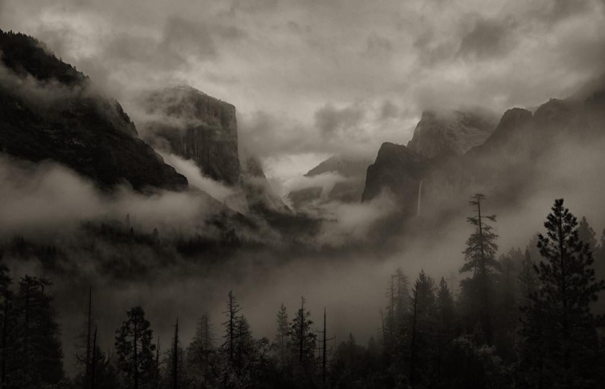Kerik Kouklis Black and White Photograph - Tunnel View, Yosemite National Park 