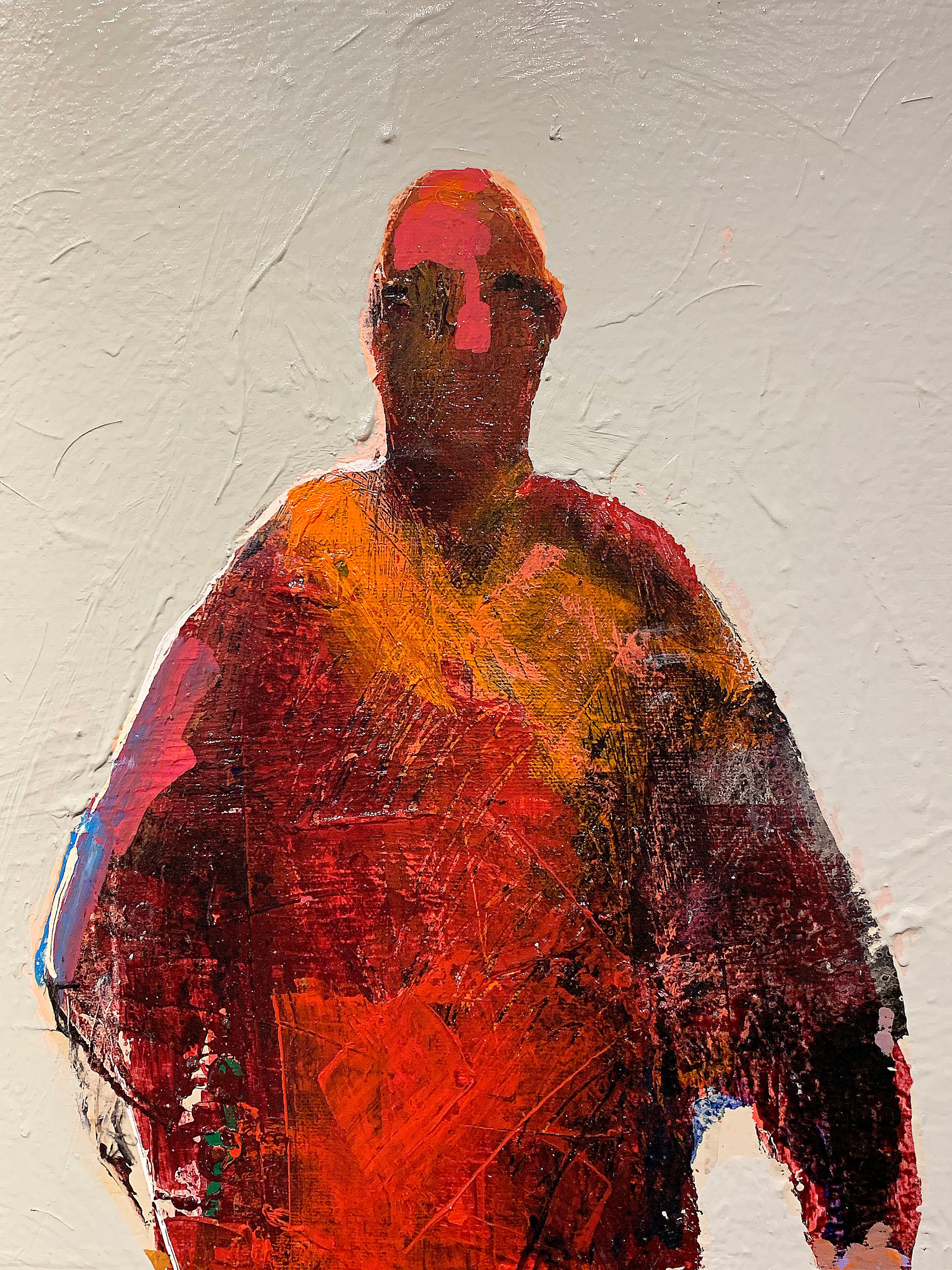 Personaje con sgabello, quadro figurativo in piedi, arancione e tortora - Painting di Mike Rivero 