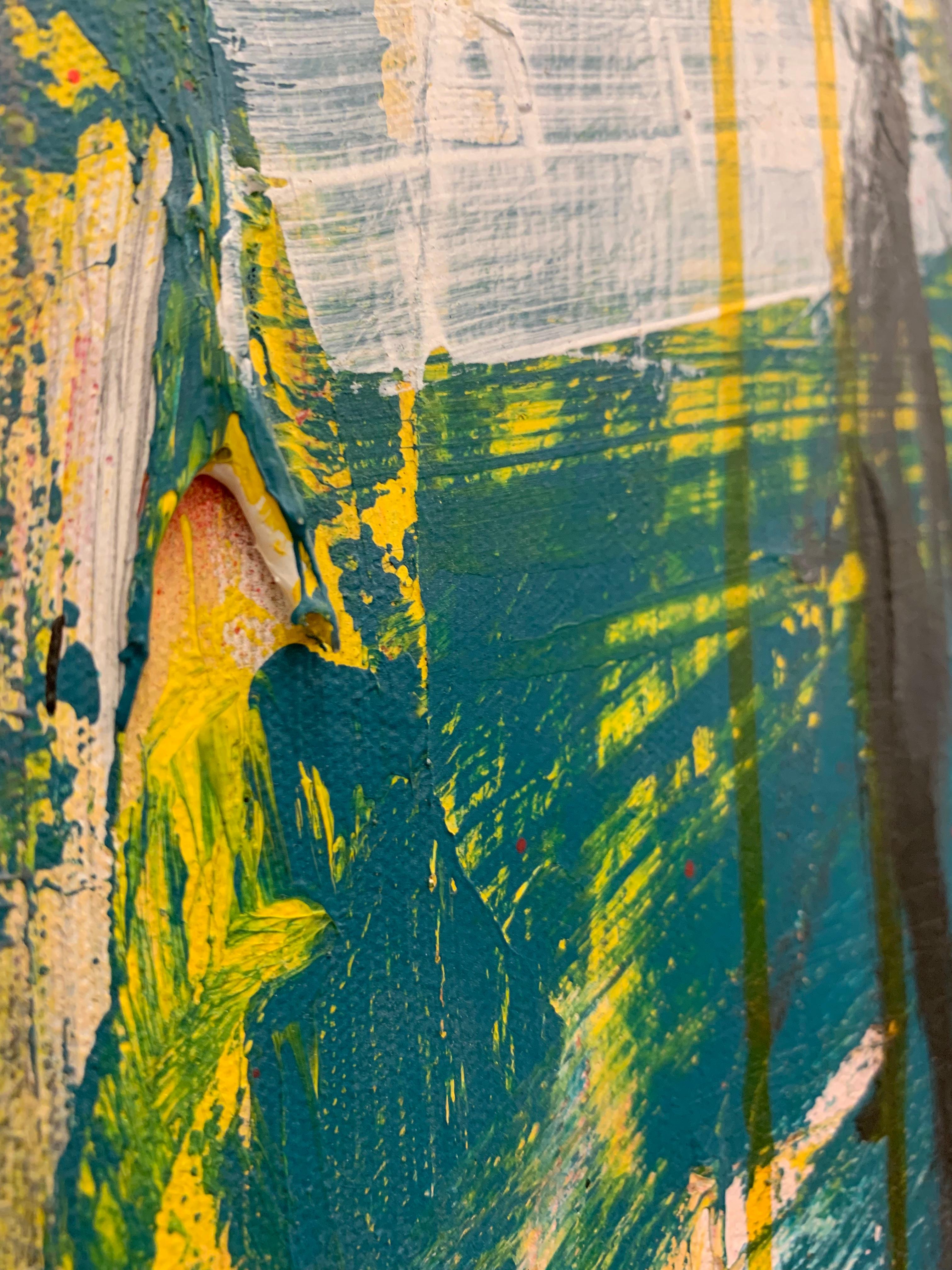 Pittura figurativa di street art. I colori sono vivaci e le figure maschili sagomate sono perfette in diverse ambientazioni. La profondità della tela rende questo dipinto ancora più impressionante, così come le immagini avvolte. Firmato RAW in basso