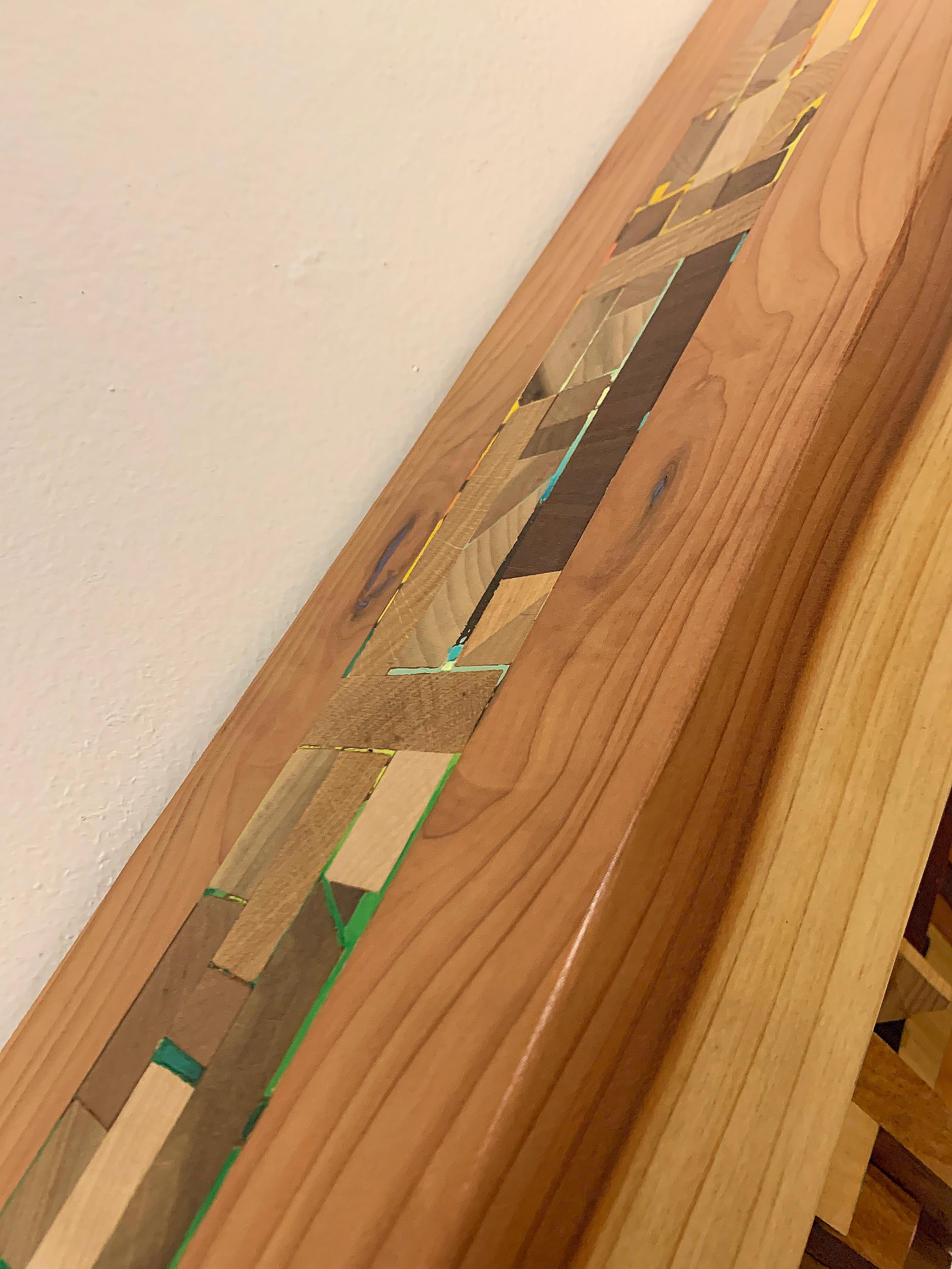 Mensola o caminetto in legno medio a tecnica mista dell'artista Ben Darby, 2020 in vendita 2