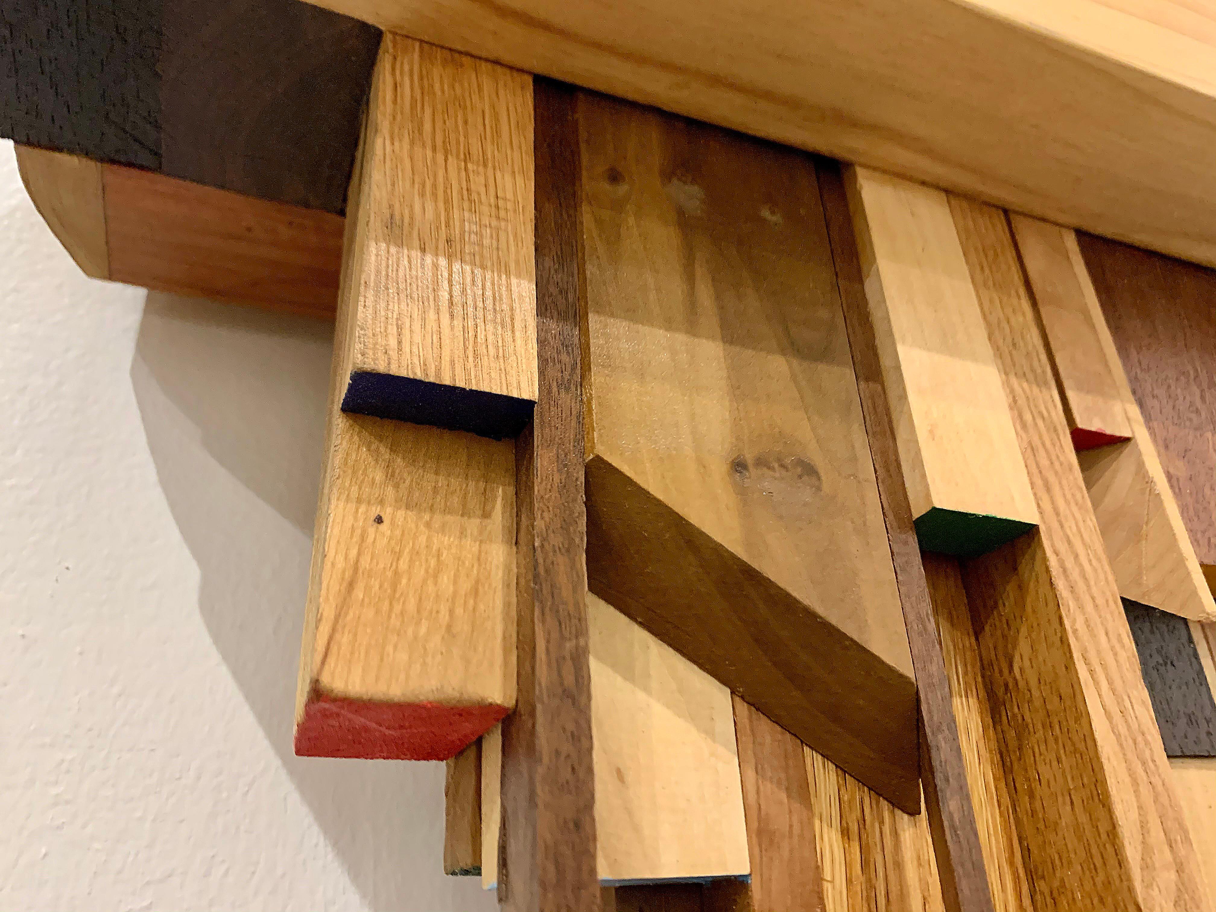 Mensola o caminetto in legno medio a tecnica mista dell'artista Ben Darby, 2020 in vendita 1