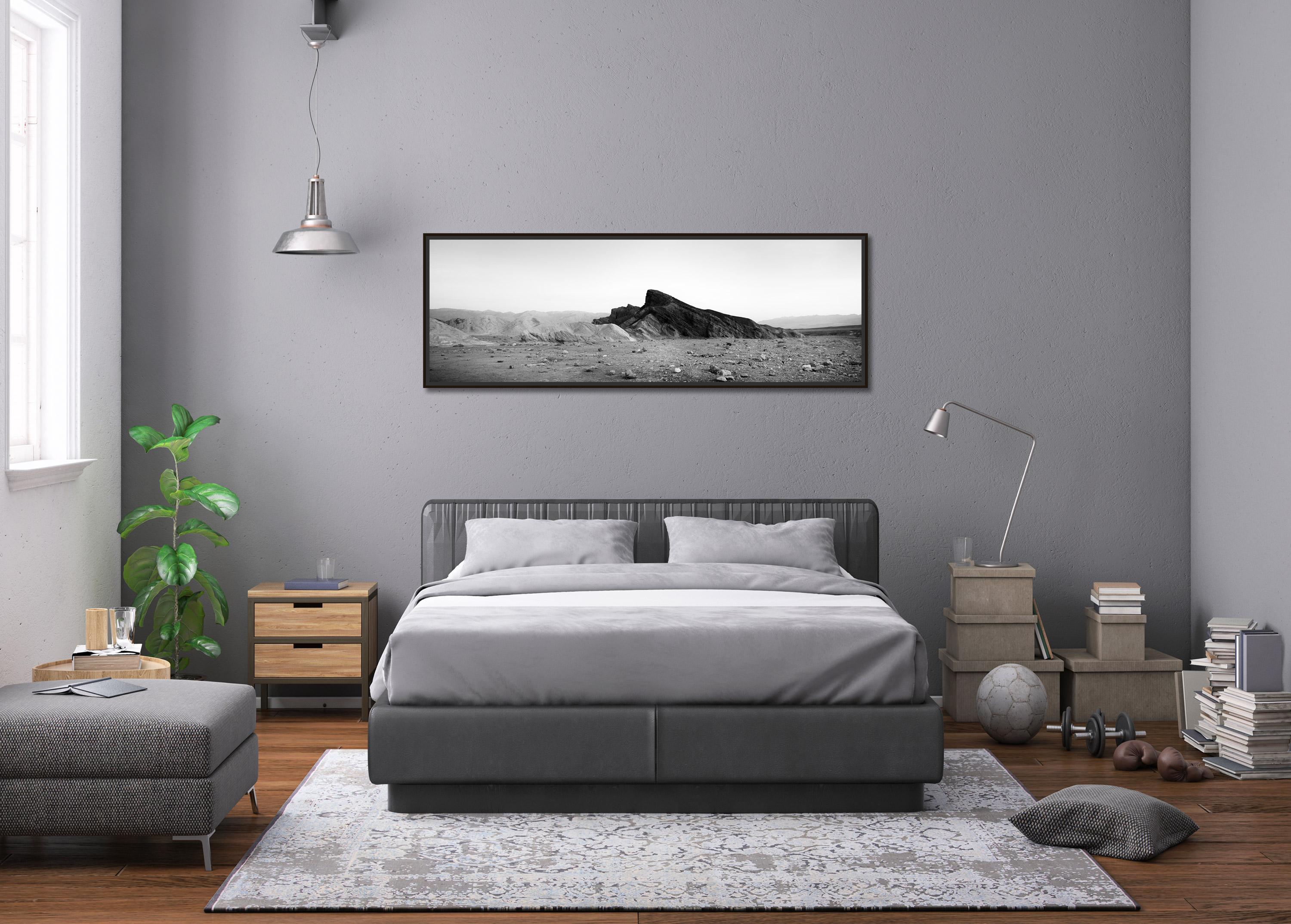 Black Rock, California Mountains, USA, photographie noir et blanc, paysage en vente 1