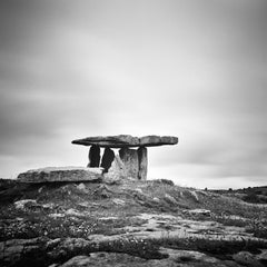 Irish megalithic Tomb, Ireland, minimalis black and white photography landscape