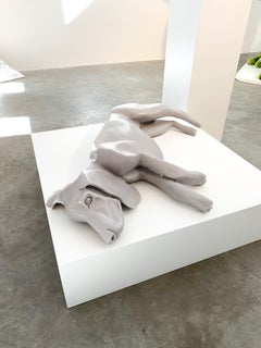 Object 'sleeping dog' by Servaas Roelandse, Neolith (marble with polyester)