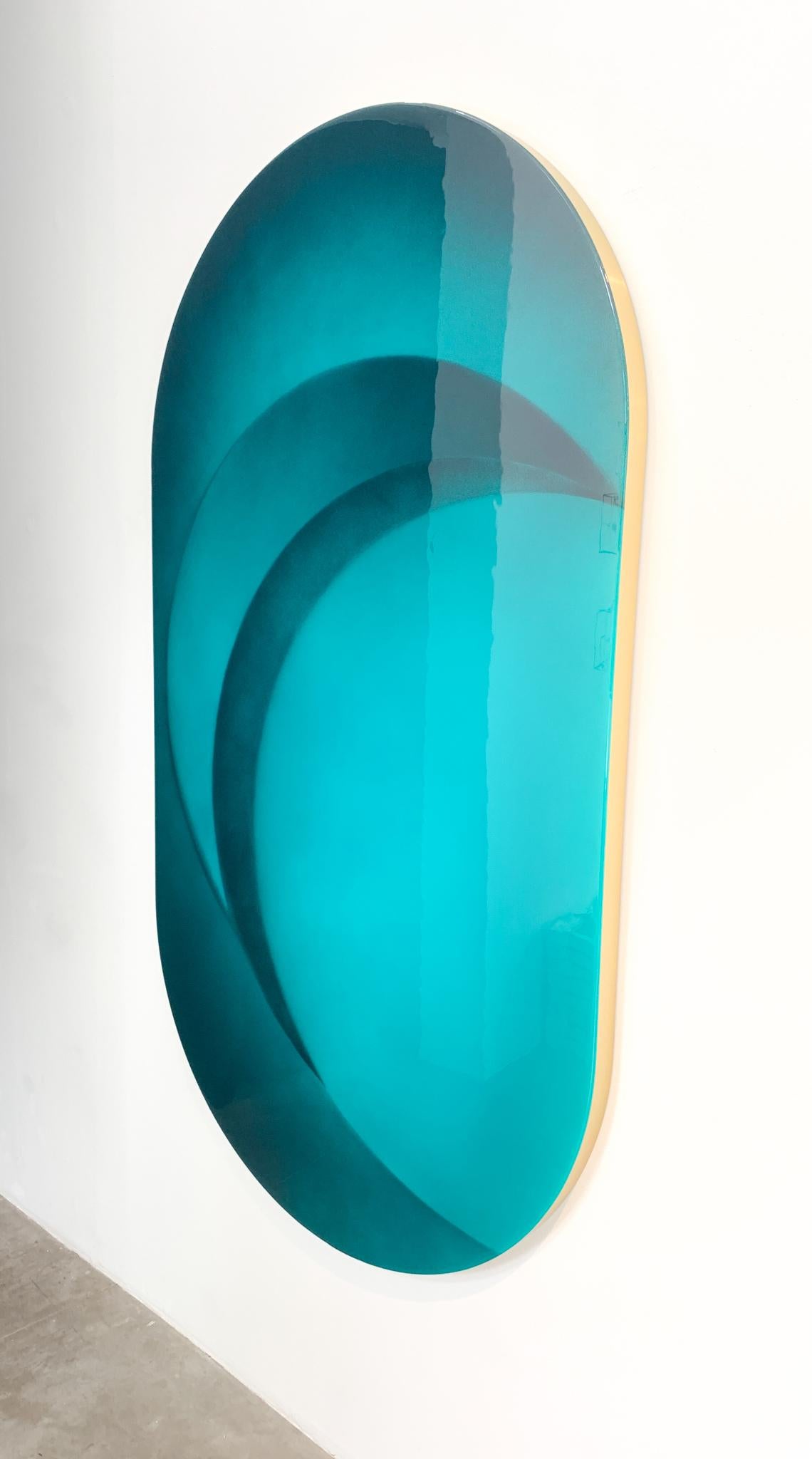Object oval pil, epoxy - Contemporary Art by Corine van Voorbergen