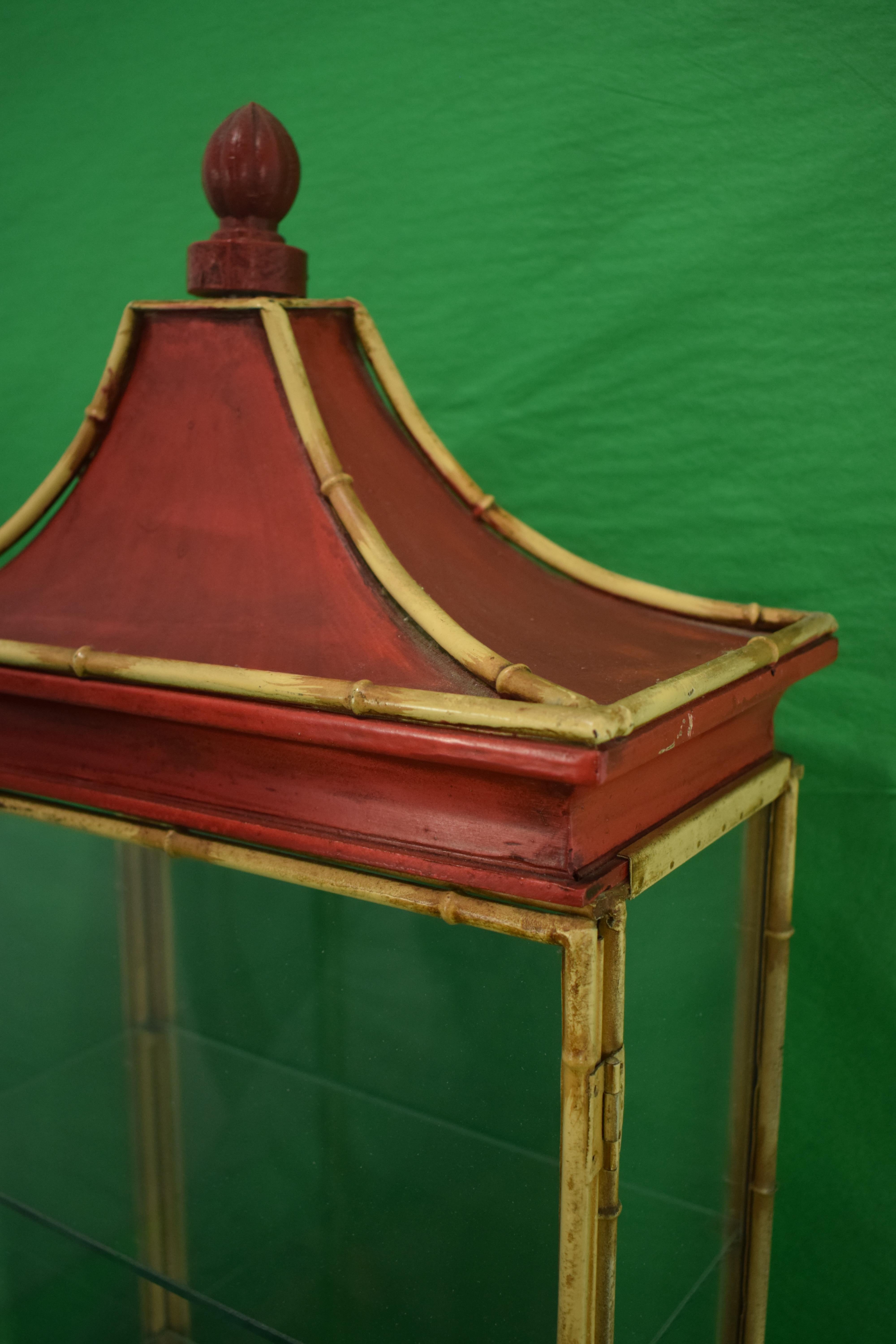Chinoiserie 3 Shelf Glass & Metal Bamboo Frame Pagoda c1950s Vitrine For Sale 5
