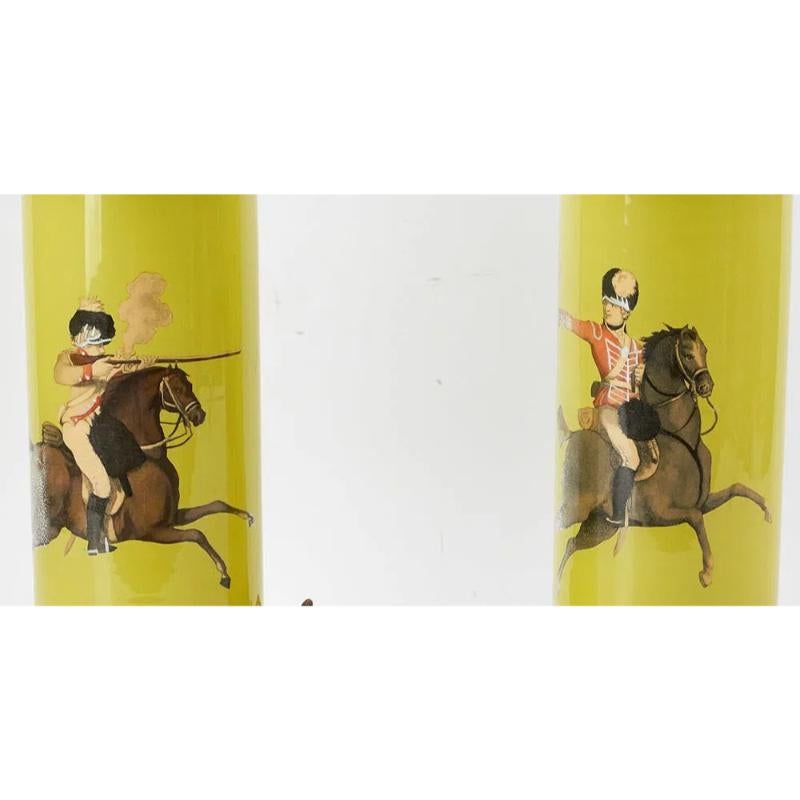 Paire x 2 lampes à figures miitaires Provenance : Collection S'Hilfiger. en vente 1
