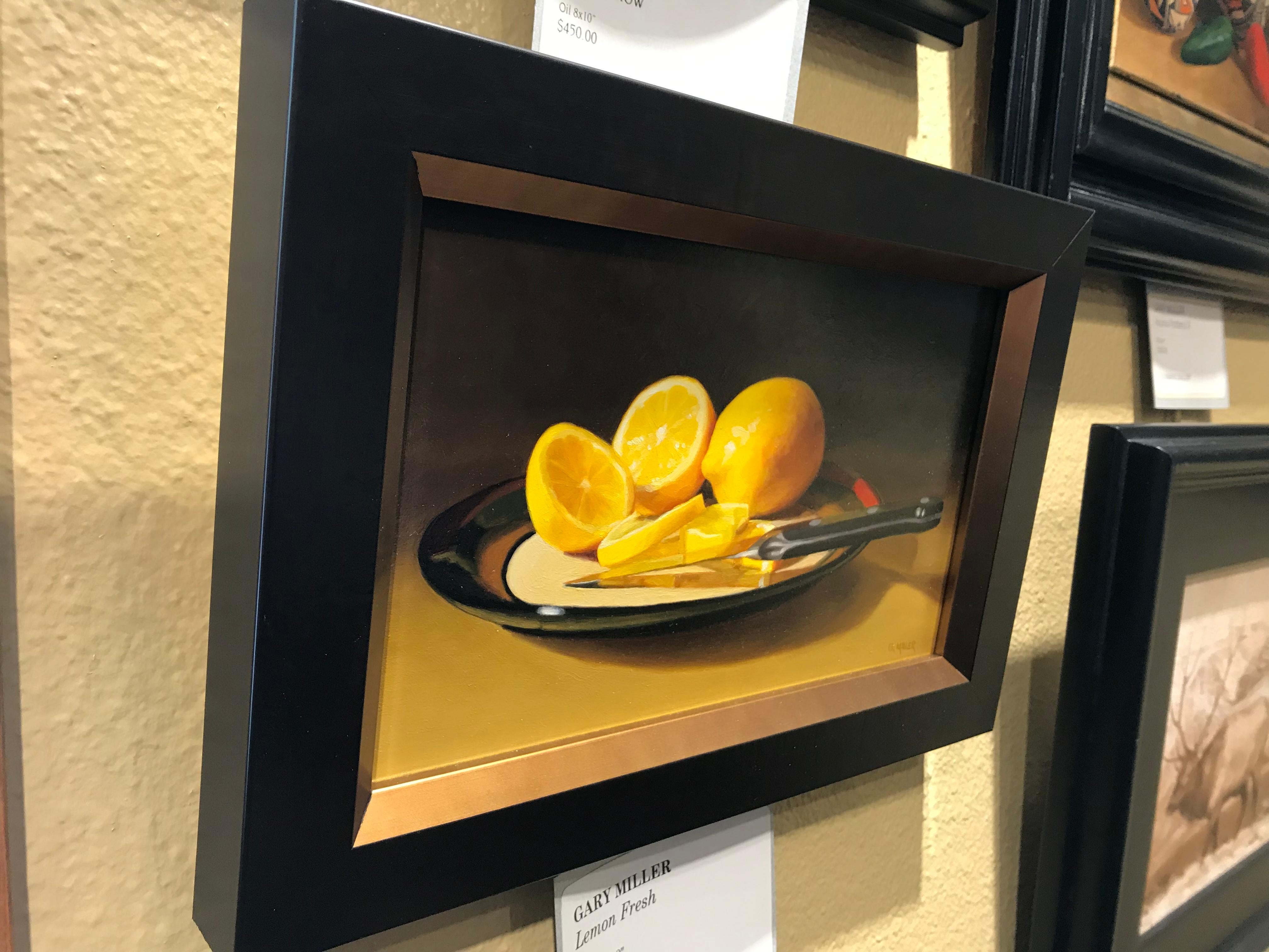 Still life painting of freshly cut Lemons by Gary Miller
5.5x10