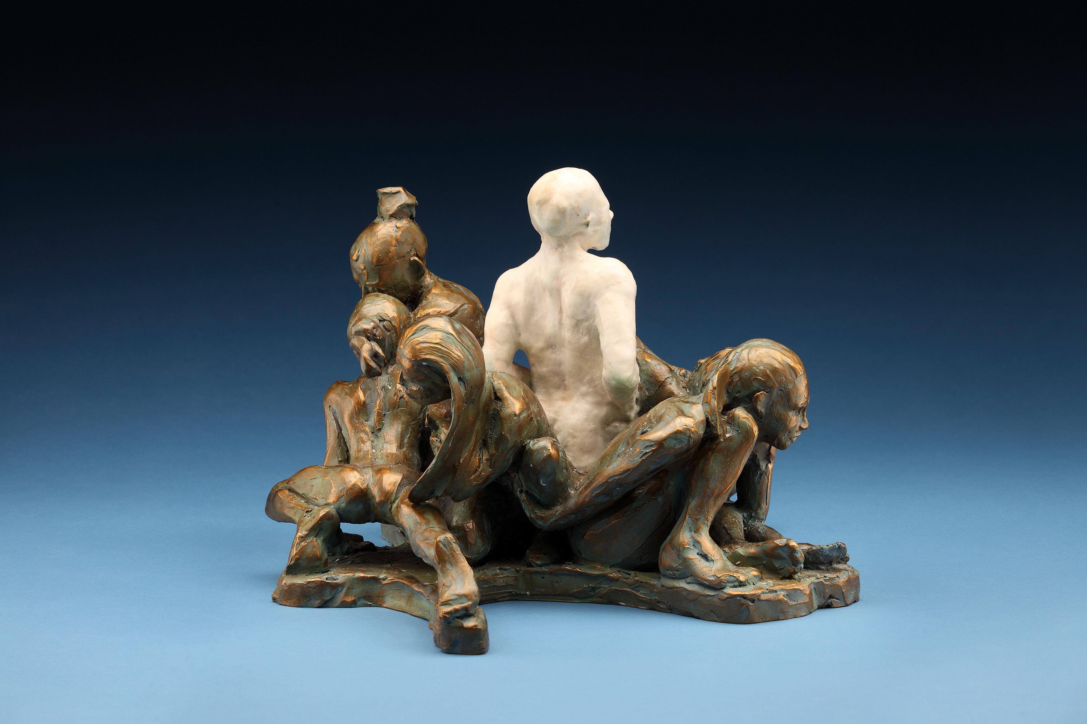 Looking For You by Denny Haskew
Figurative Bronze/Paraffin Wax
11x14x14