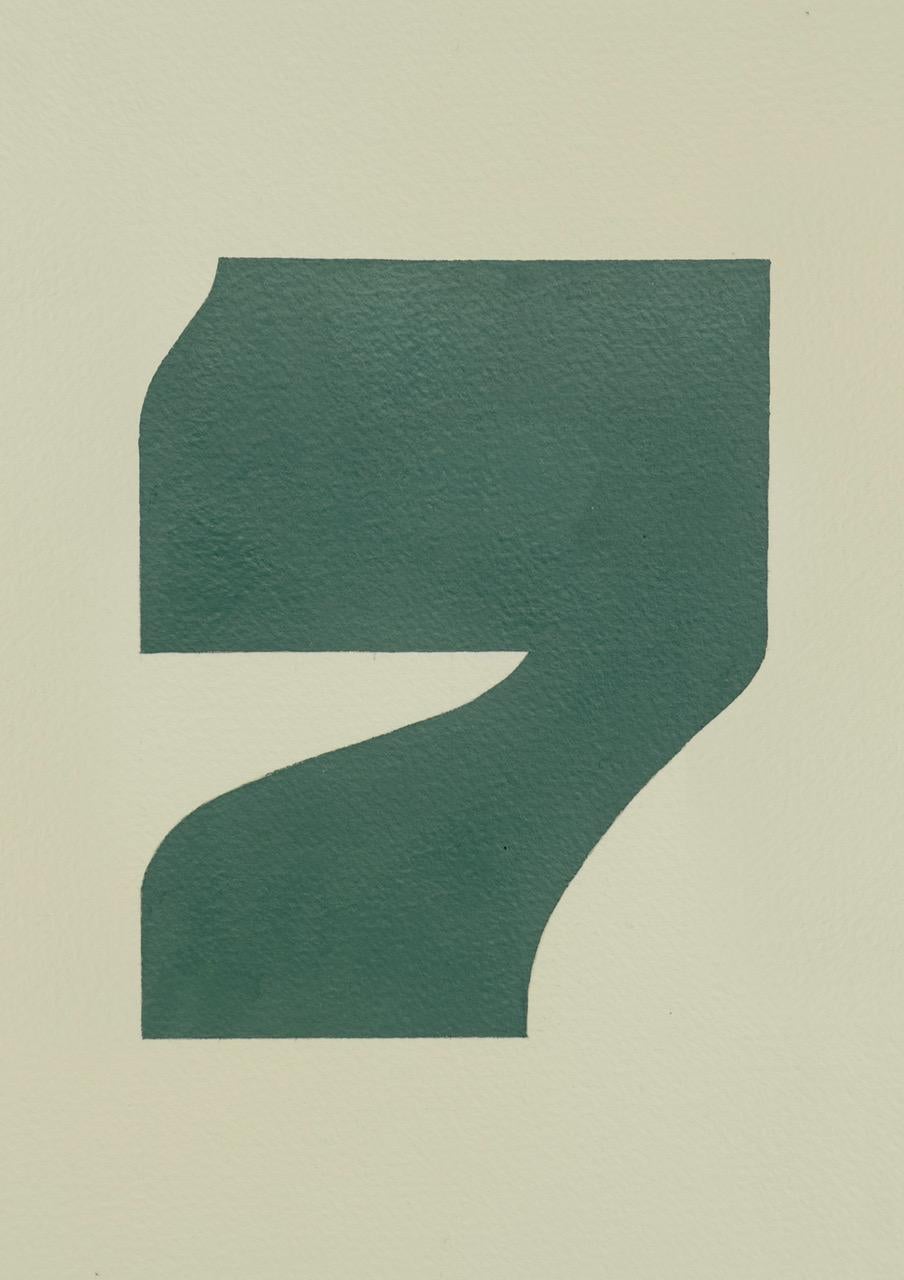 Minimalistische abstrakte Form 44 (2019) Arbeit auf Papier, grün stilisierte sieben – Painting von Ryan Park