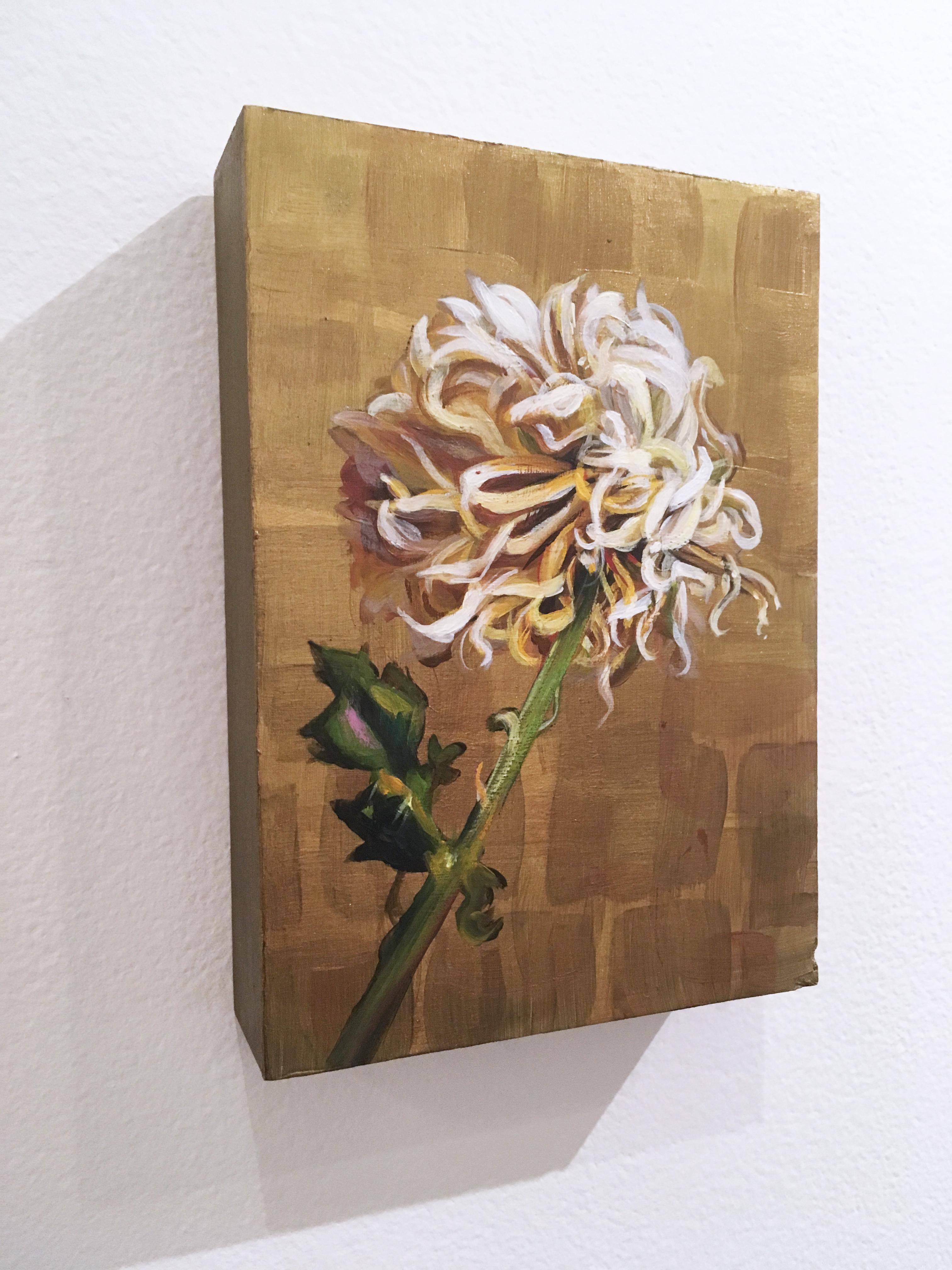 Gold and Bloom, 2019, acrylic, wood panel, floral, chrysanthemum, flower - Contemporary Painting by Gigi Chen