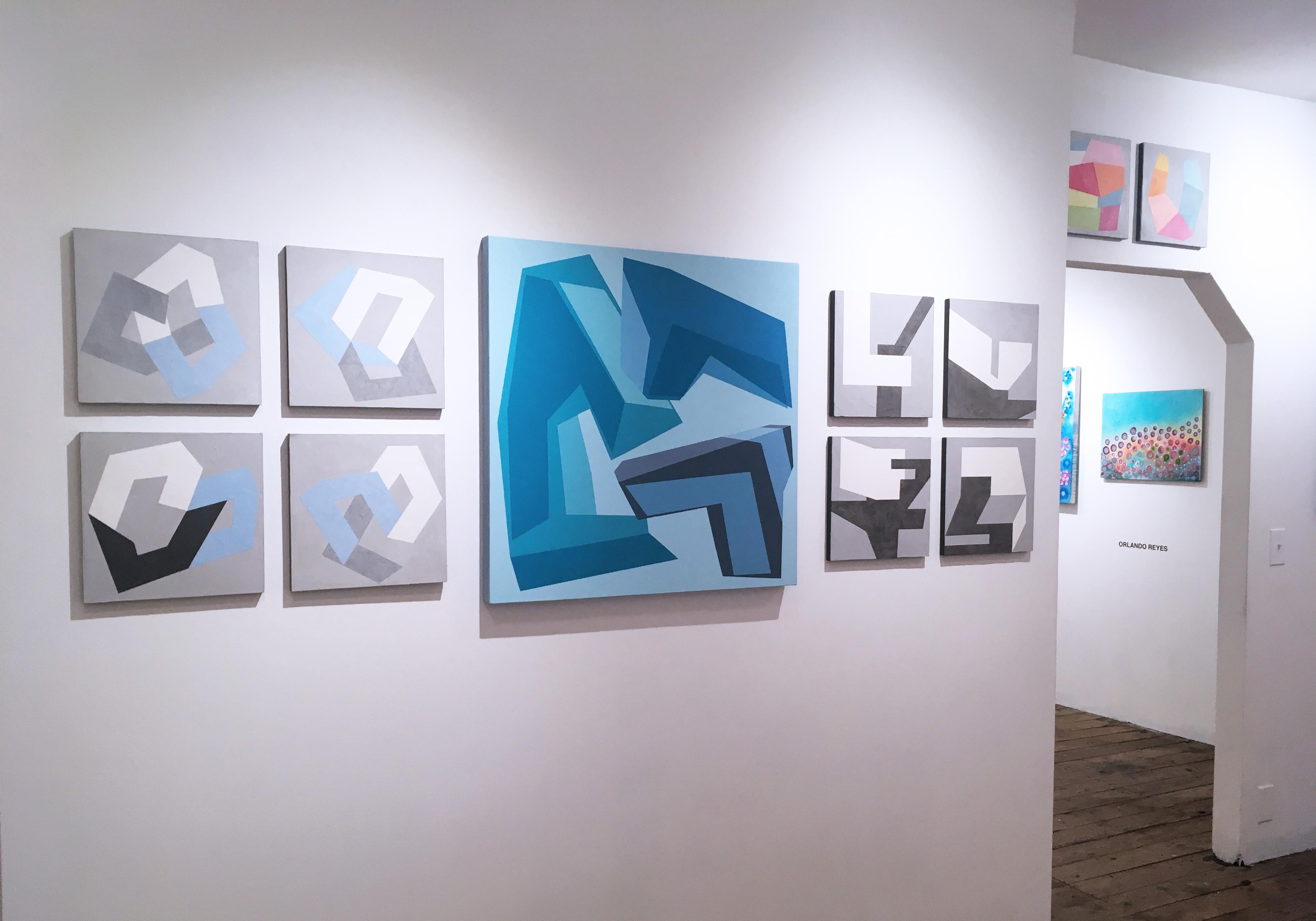 Objects VIII, 2020, Geometria astratta, non oggettivo, gesso, grigio, blu, bianco in vendita 1