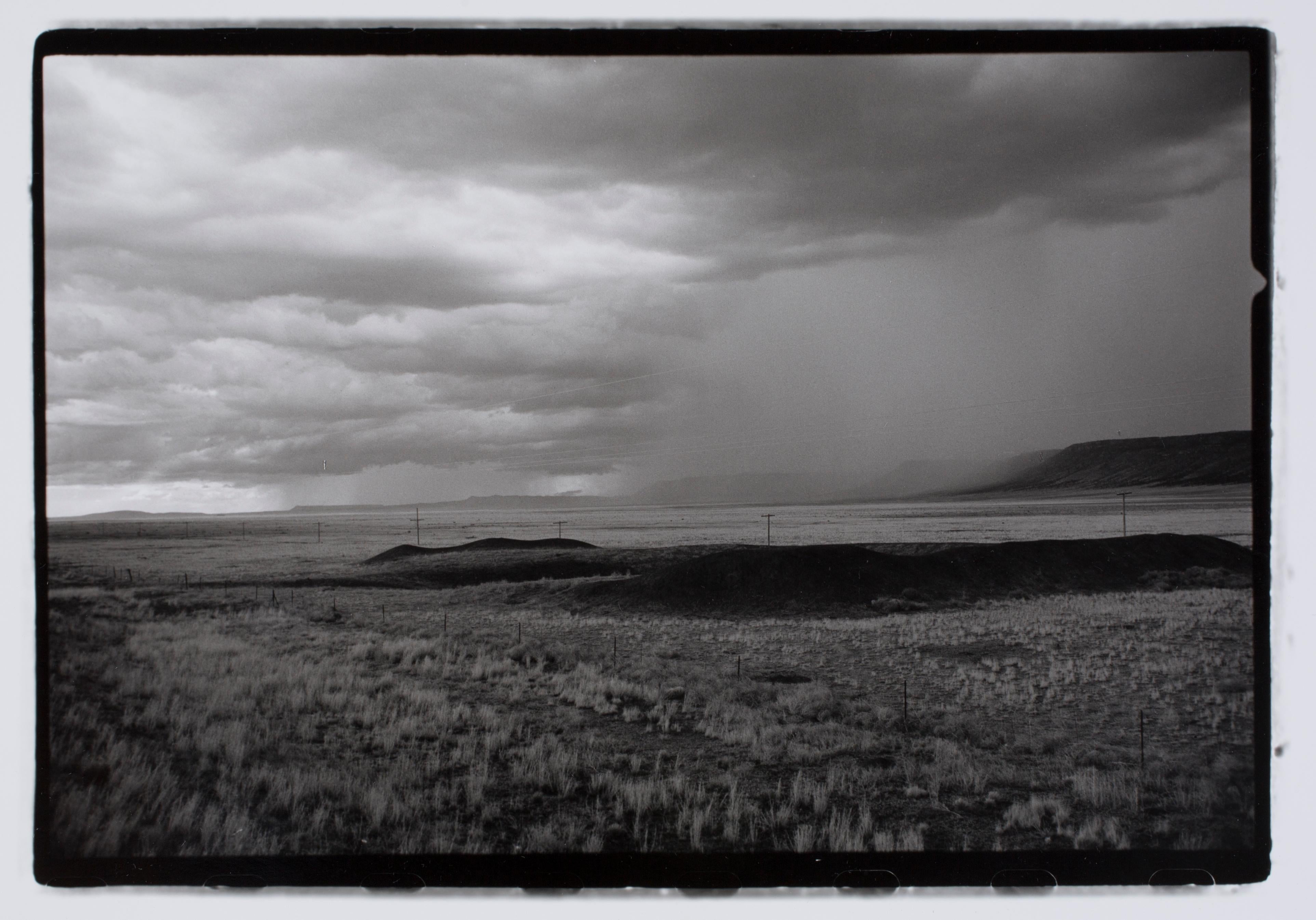 Hideoki Hagiwara Black and White Photograph - Hideoki, Black & White, Landscape, Chile, 2002, 16" x 20"