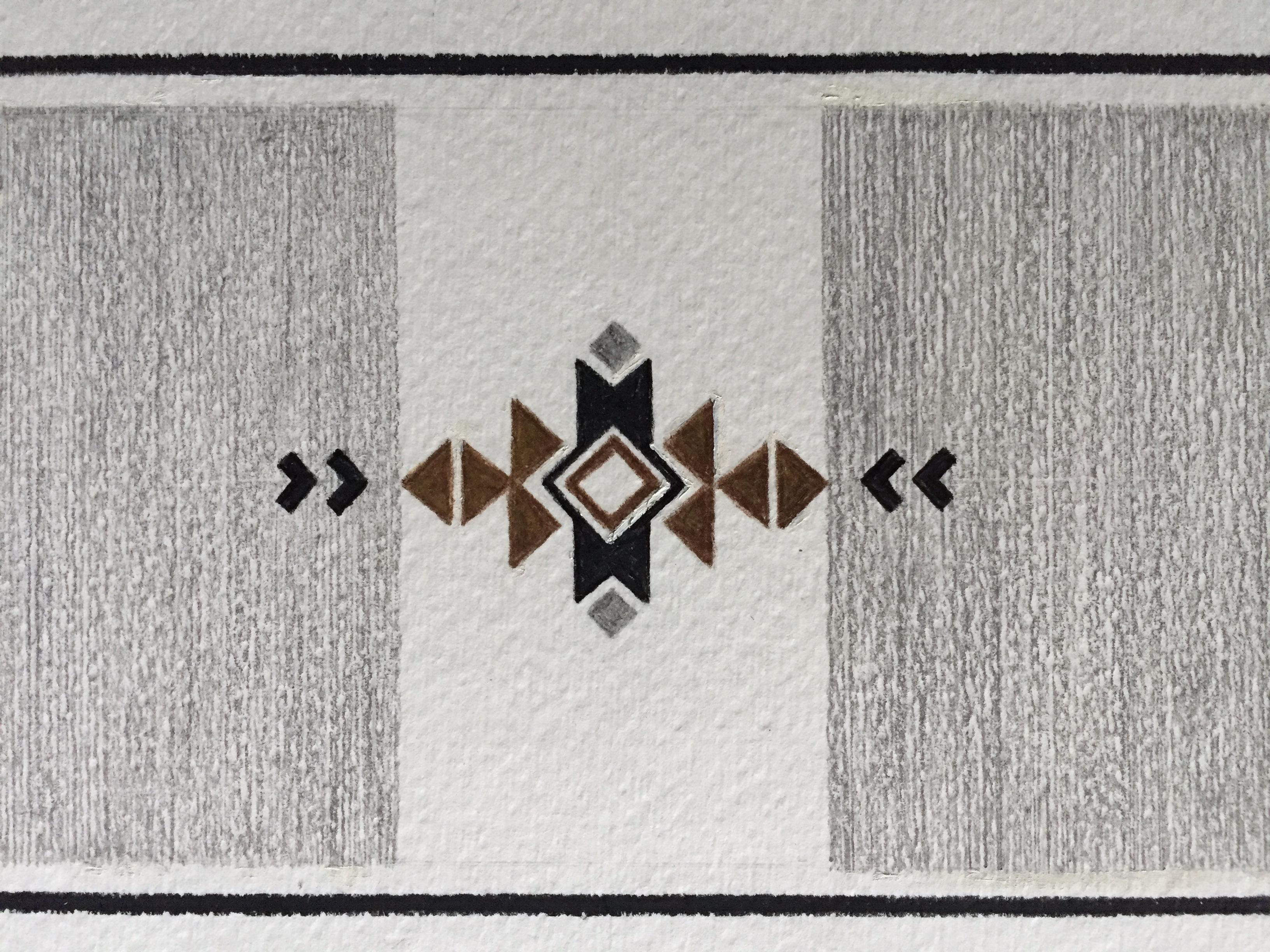 Cette œuvre d'art détaillée sur papier met l'accent sur le design et la composition. Un motif d'inspiration Navajo est créé à partir d'éléments de design traditionnels. Le motif géométrique très contrasté constitue un motif de tapis attrayant avec