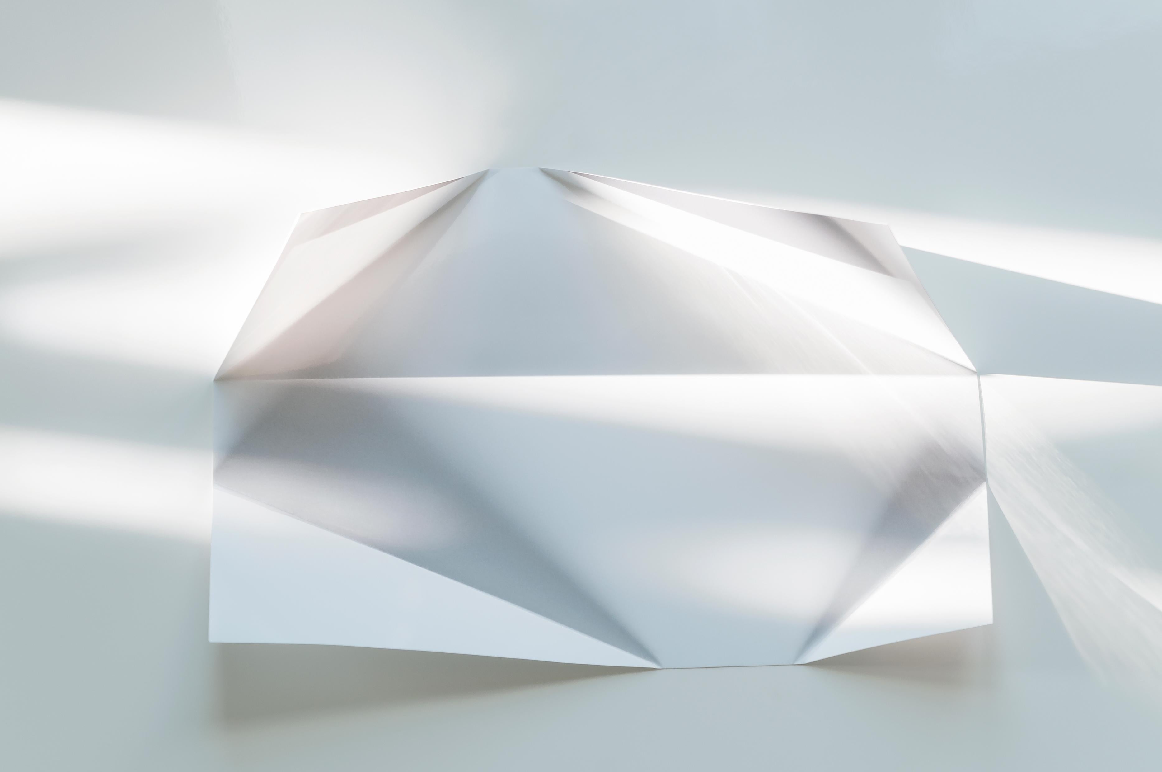 twofold – Dominique Teufen, White, Light, Photography, Paper, Folded, Bauhaus 