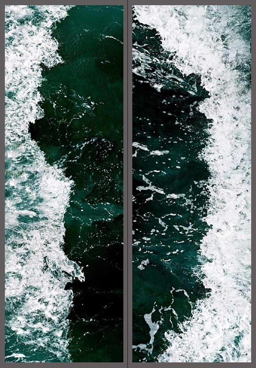 Jun AHN (*1981, South Korea)
Invisible Seascape #7-1/7-2, 2011
Archival pigment print, face mounted to Acrylic (Diasec) 
Brown flame stained and hardened wood frame
Diptych (two works)
2 x 304.8 x 101.6 cm (120 x 40 in.)
Edition of 3, plus 2 AP's;
